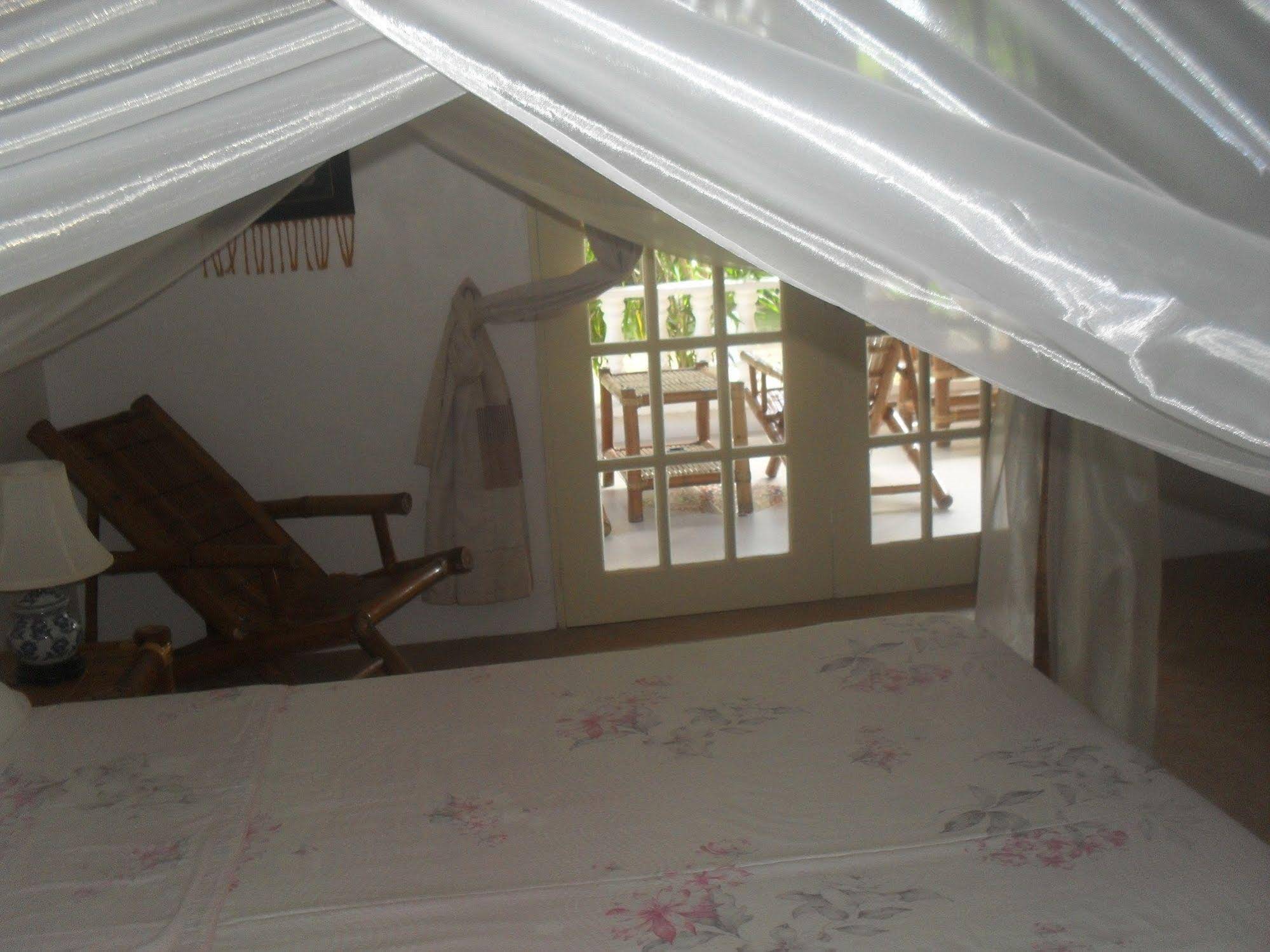 Almafada Villa