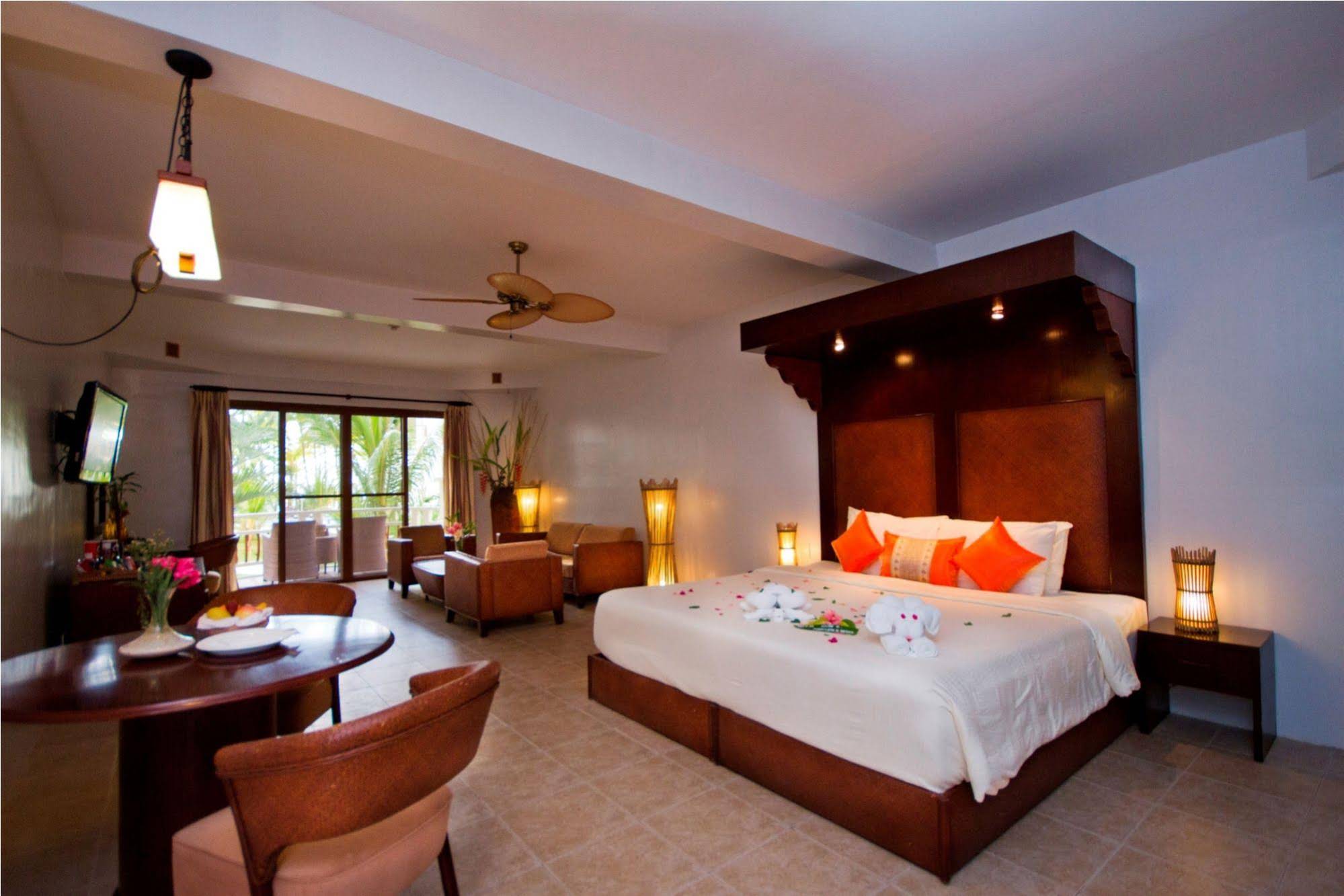 Ambassador in Paradise Resort