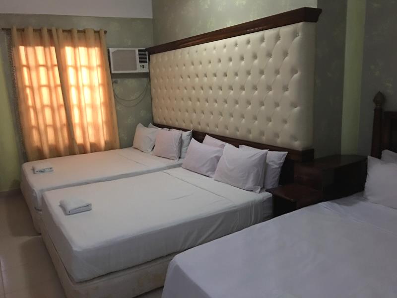 Amigos Beach Resort