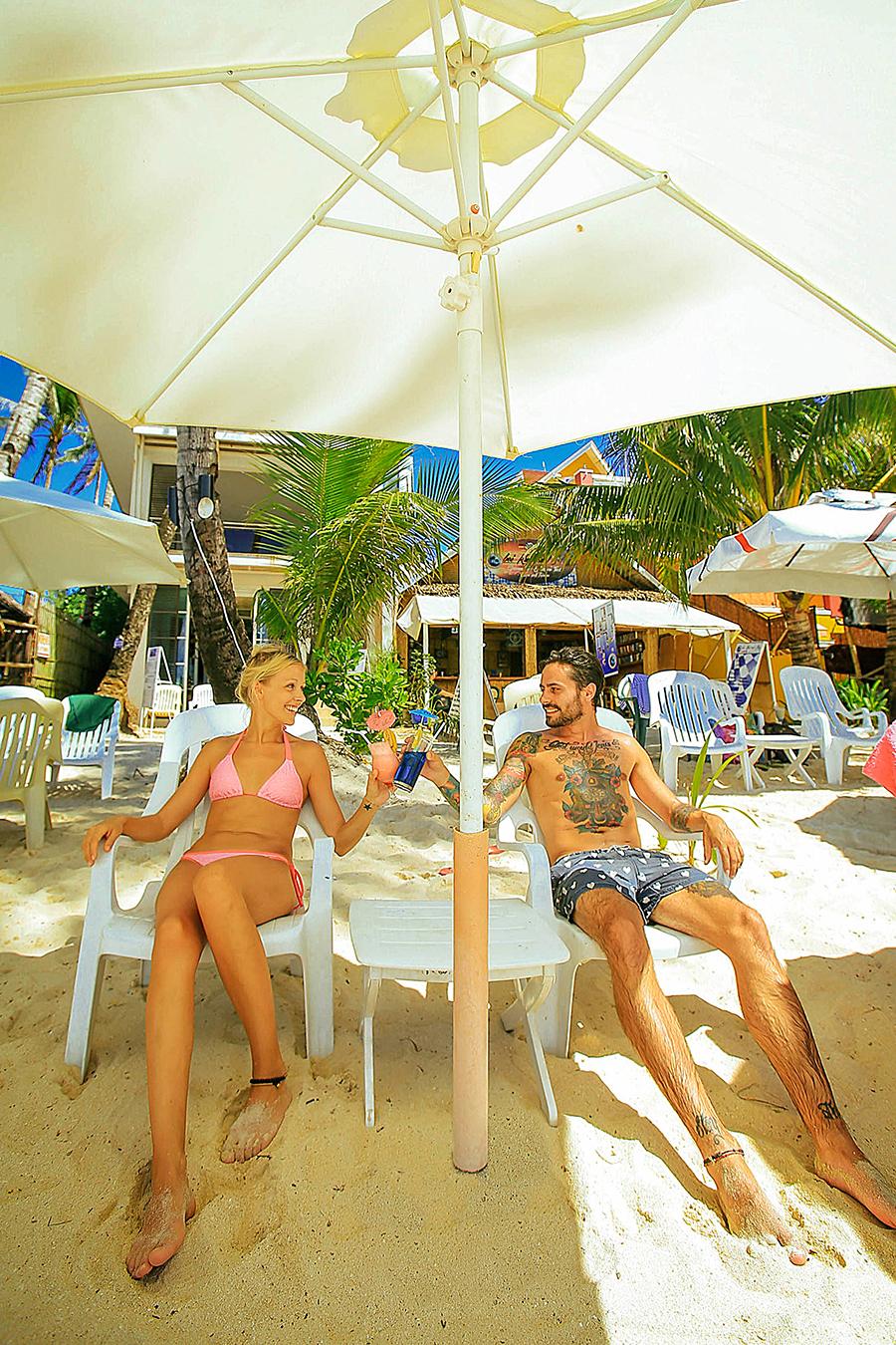 Grand Blue Beach Hotel