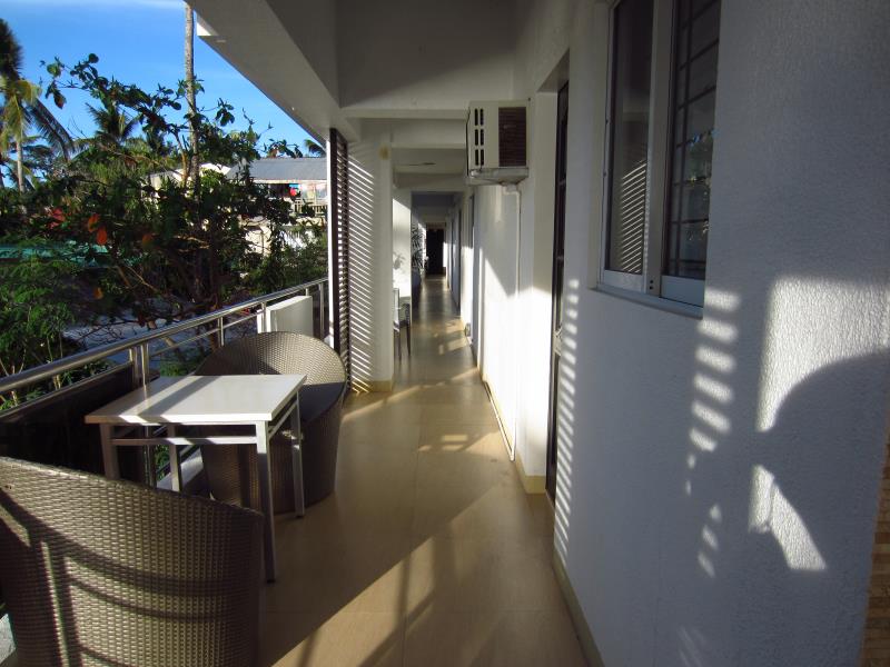 Grand Blue Beach Hotel
