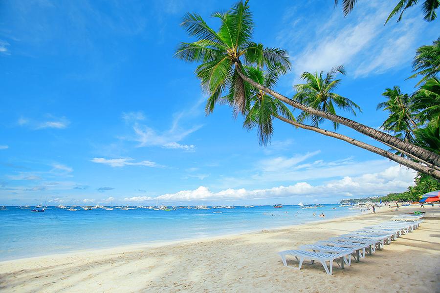 Grand Blue Beach Hotel