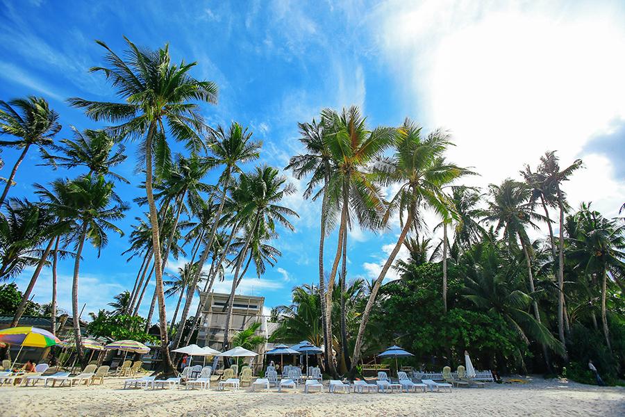 Grand Blue Beach Hotel