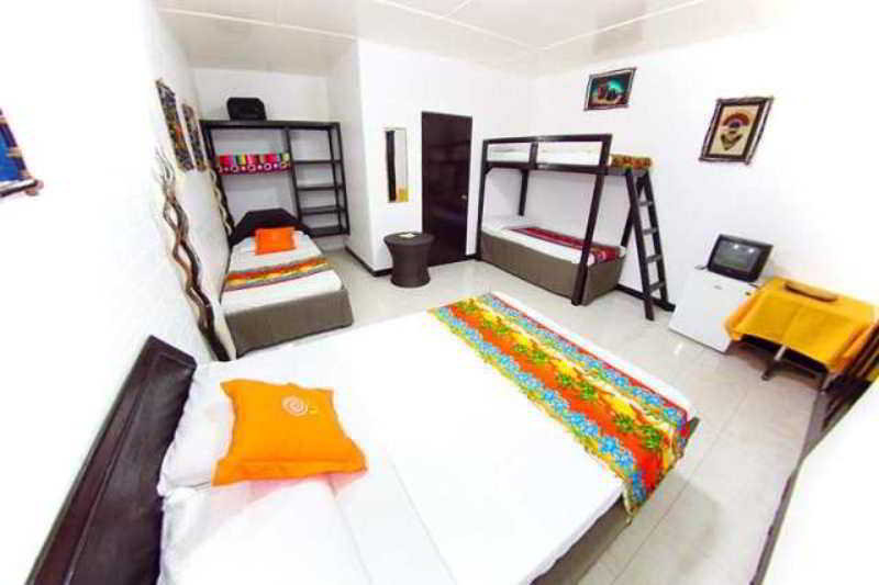 Azzurro Di Boracay Resort