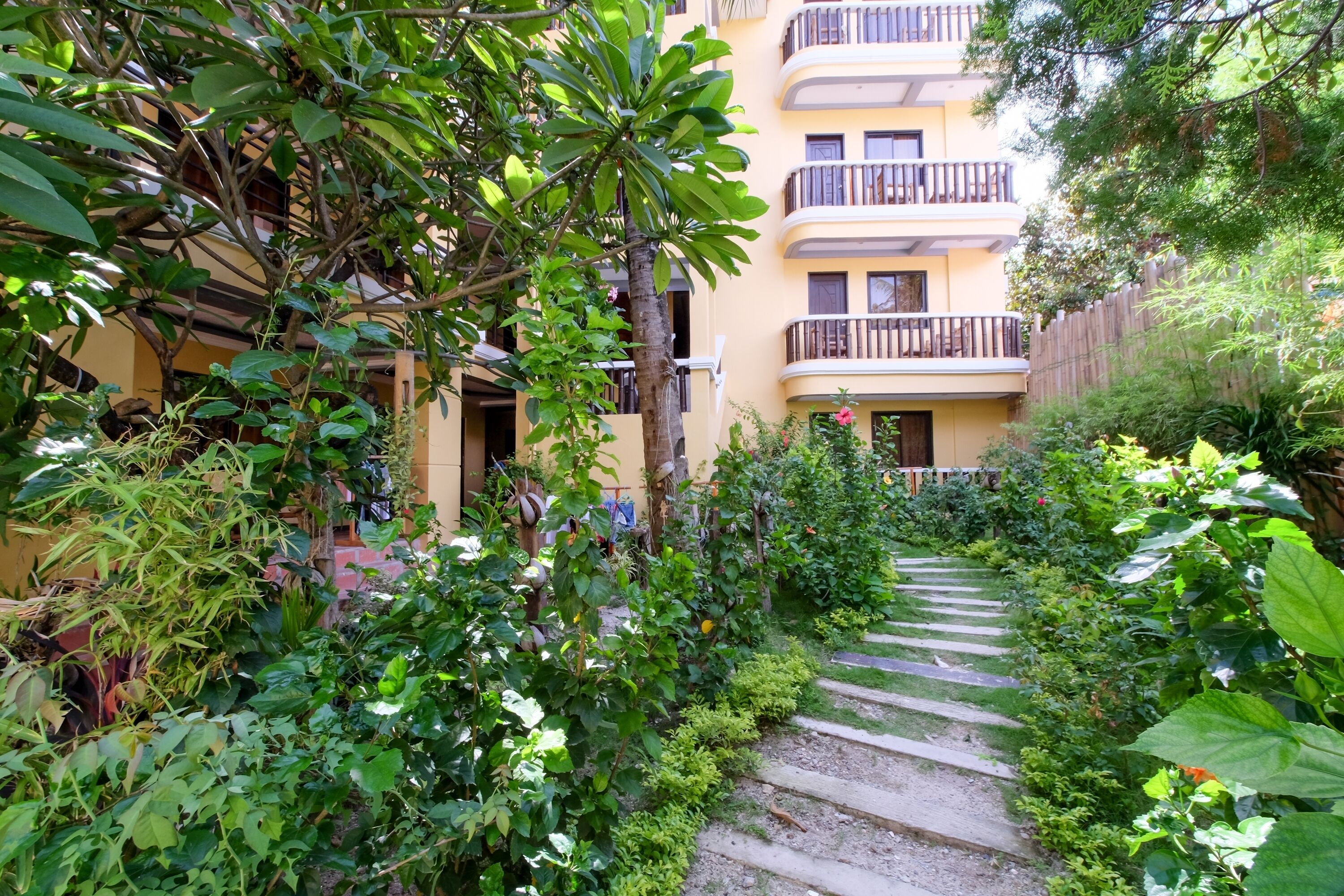 Bamboo Beach Resort by ZEN Rooms