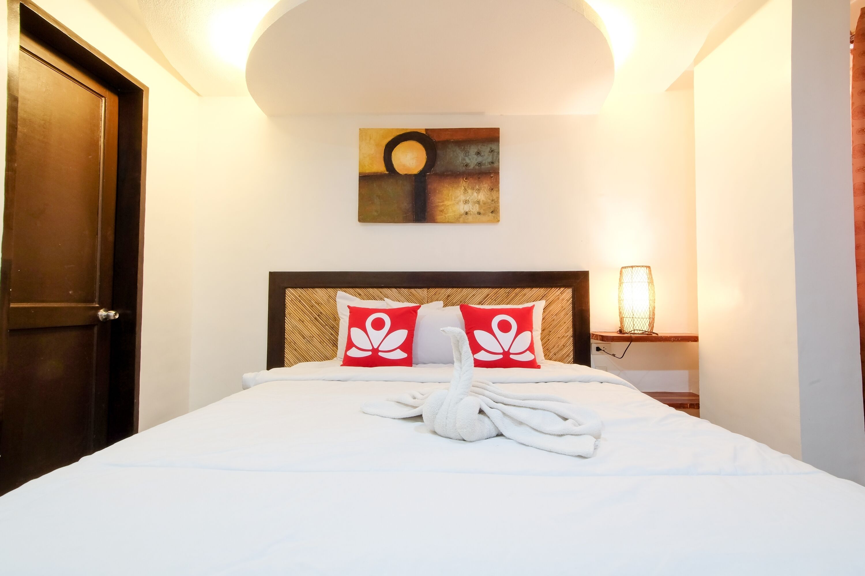 Bamboo Beach Resort by ZEN Rooms