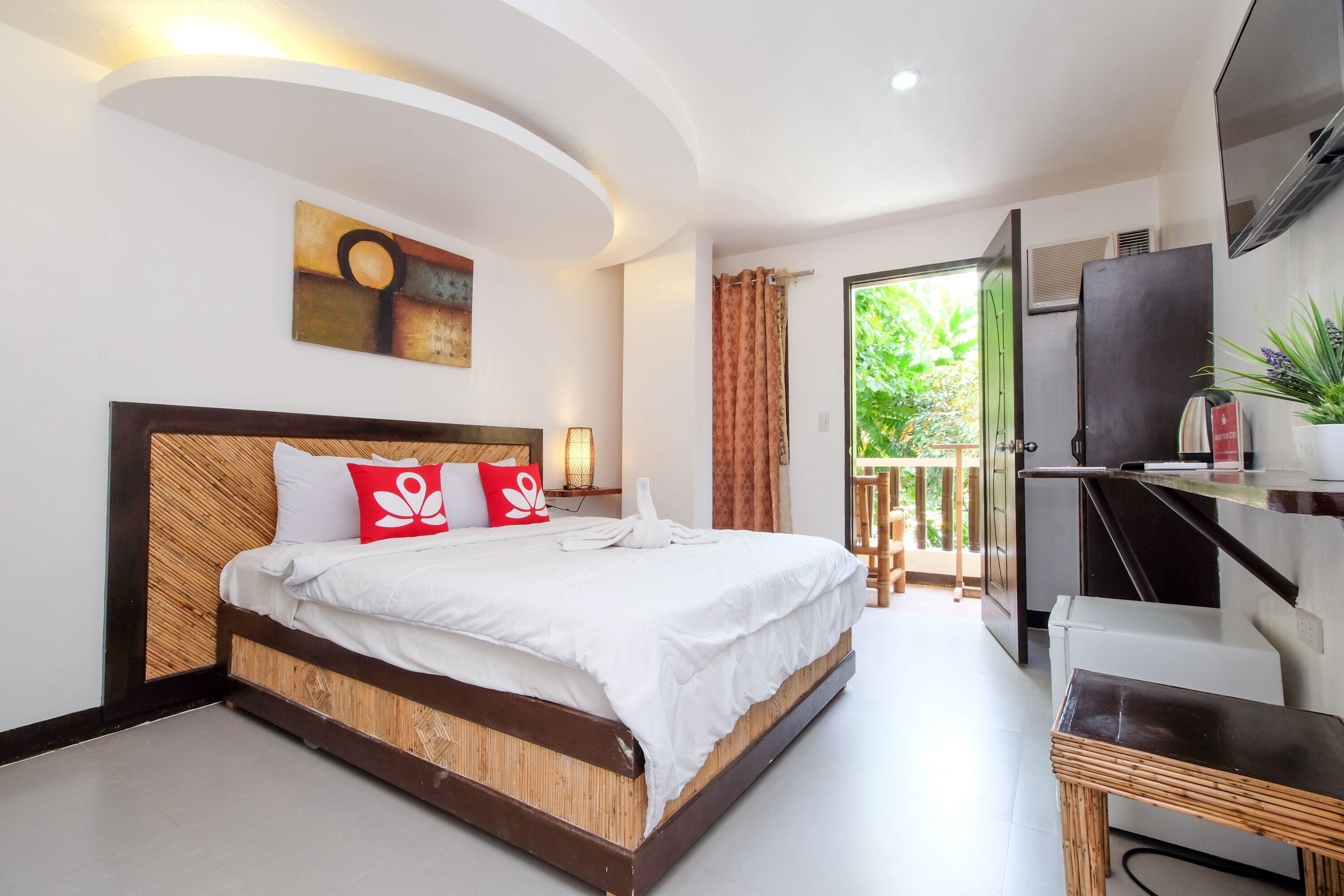 Bamboo Beach Resort by ZEN Rooms