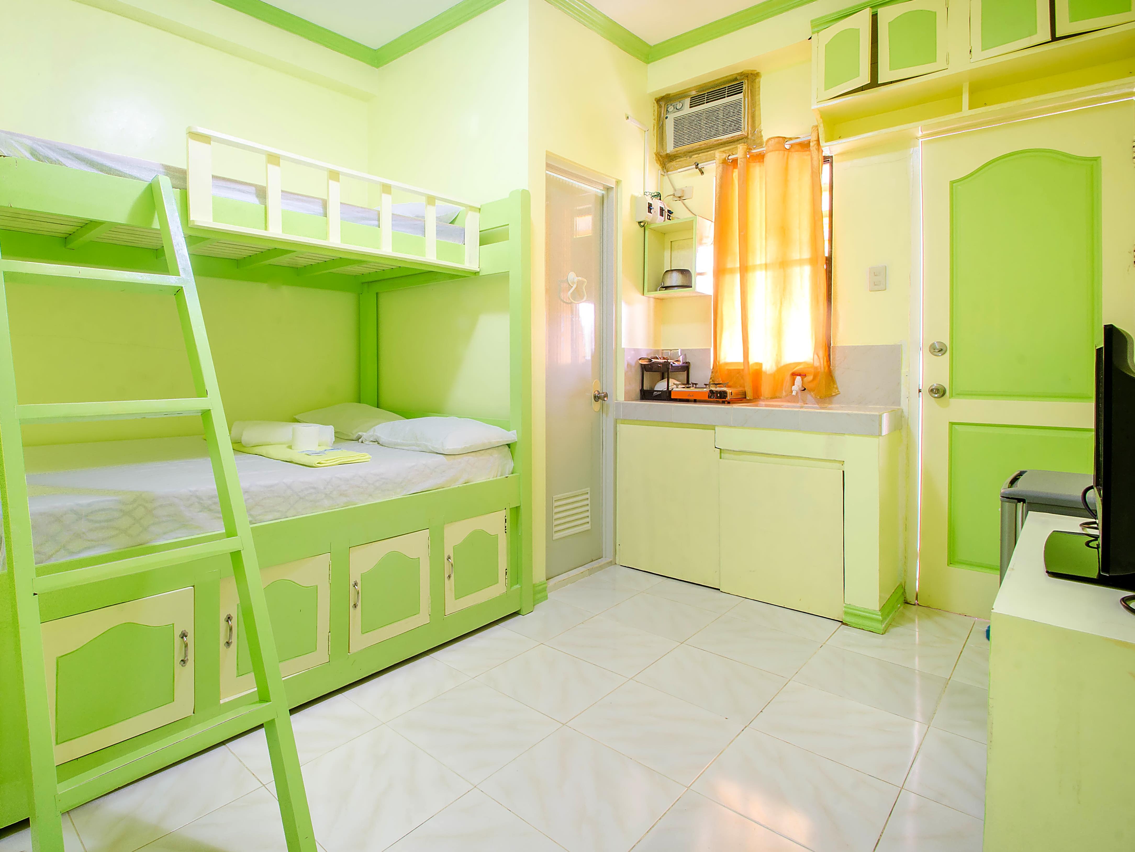 Bambooze Hauz