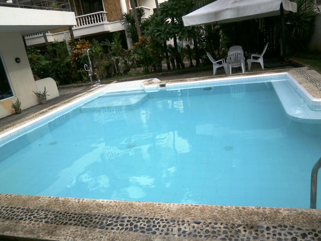 Beachcomber Resort