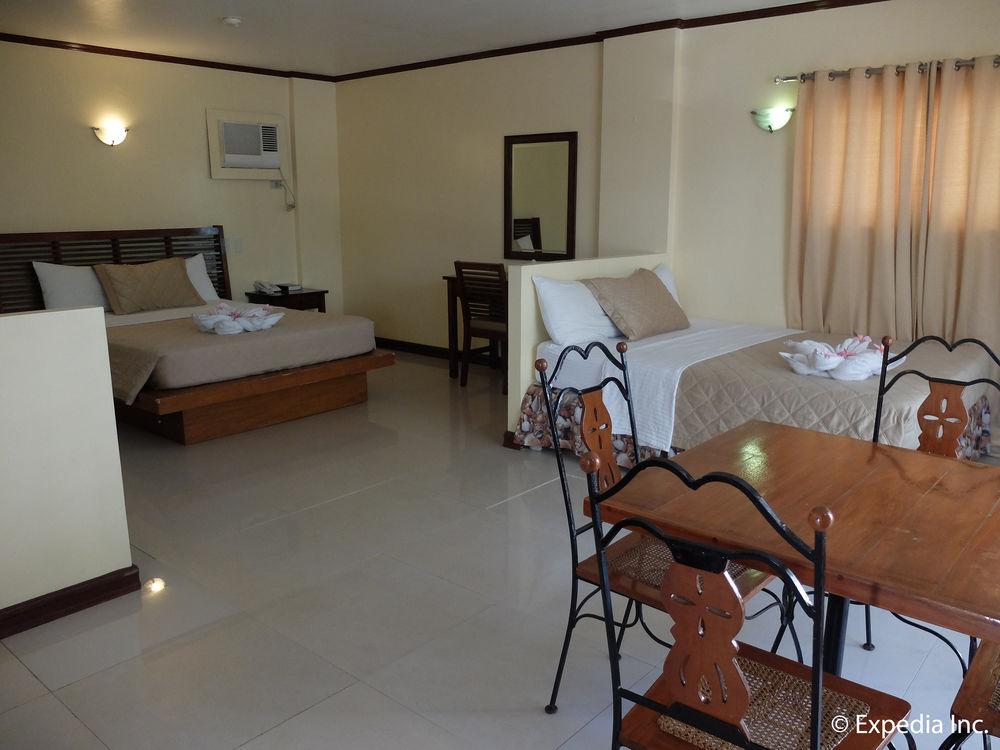 Beachcomber Resort
