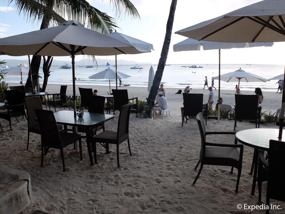 Beachcomber Resort