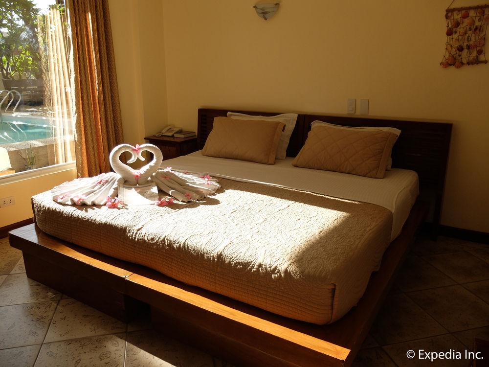 Beachcomber Resort