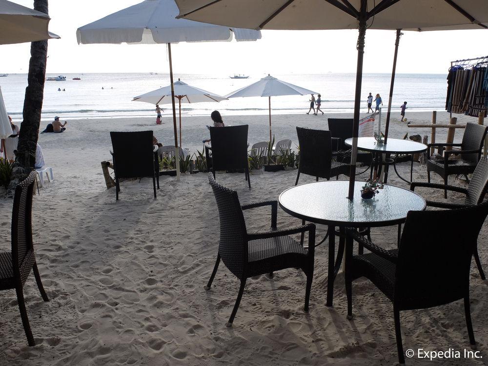 Beachcomber Resort