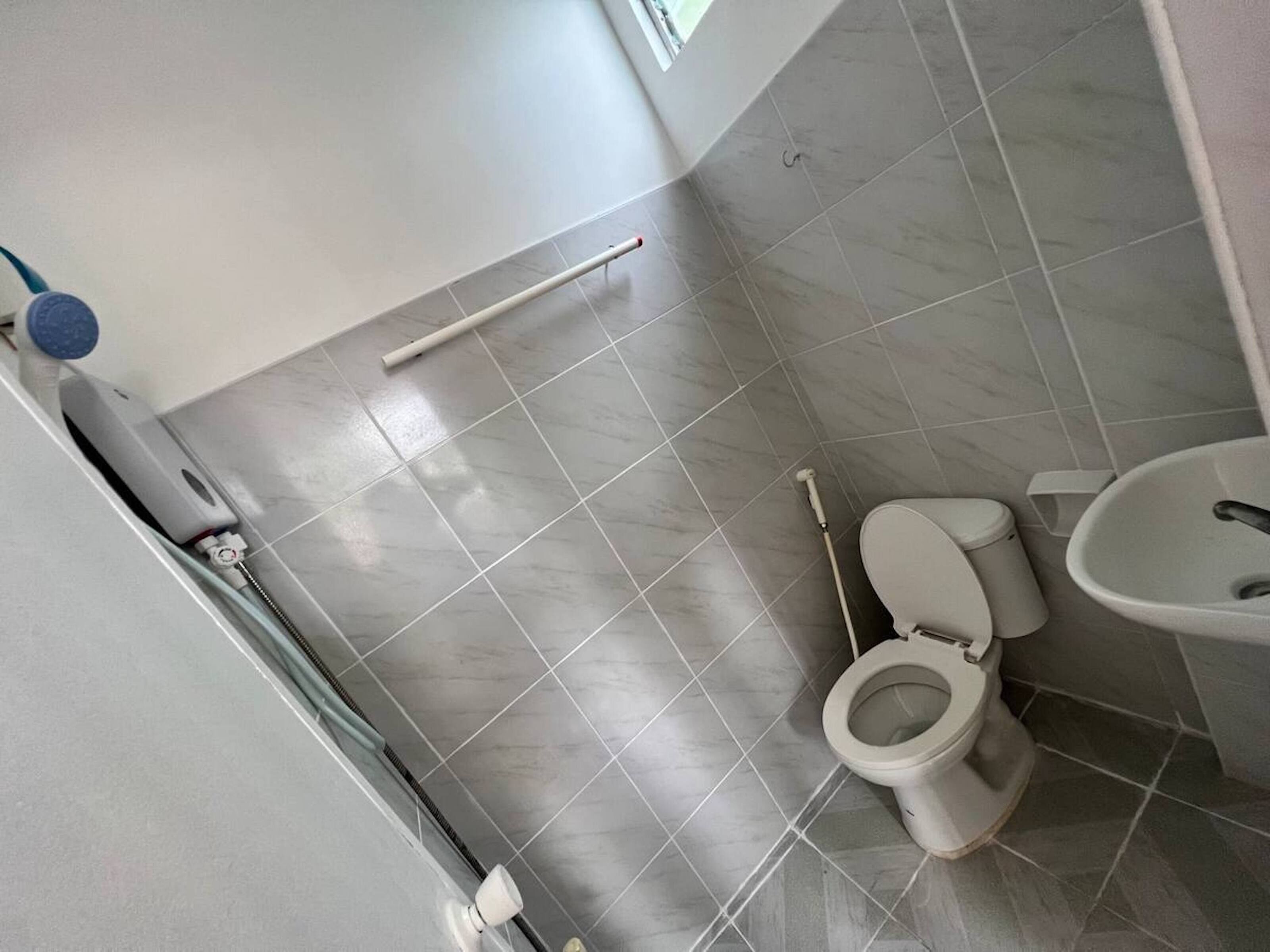 Blanche Hotel by OYO