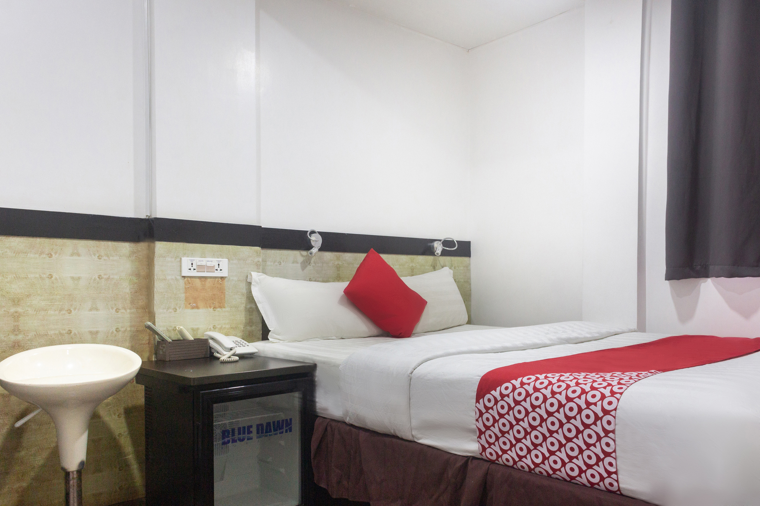 Blue Dawn Boracay by OYO Rooms