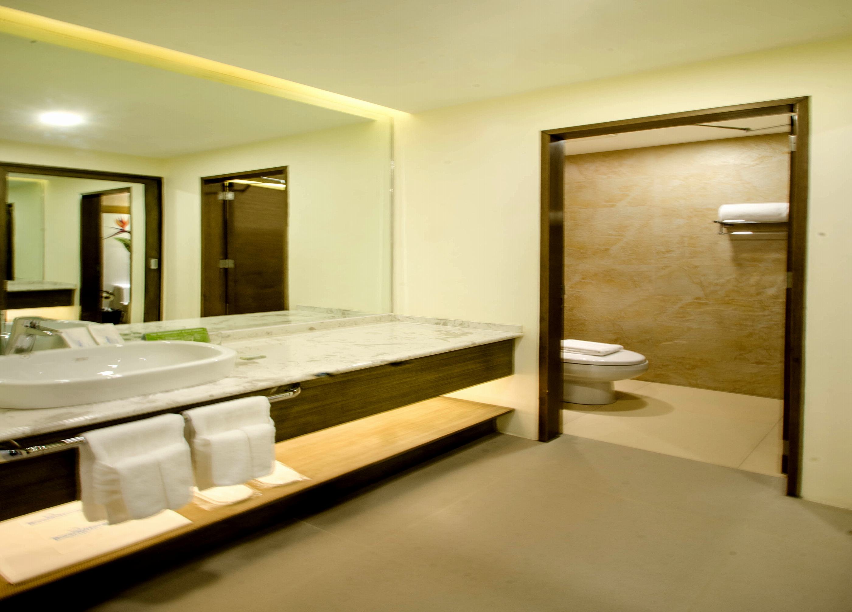 Boracay Haven Suites