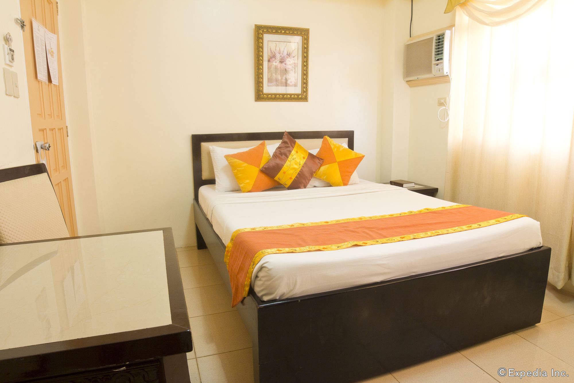 Boracay Holiday Resort