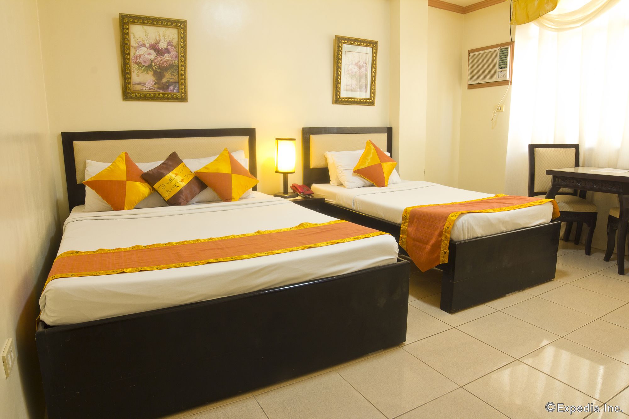 Boracay Holiday Resort