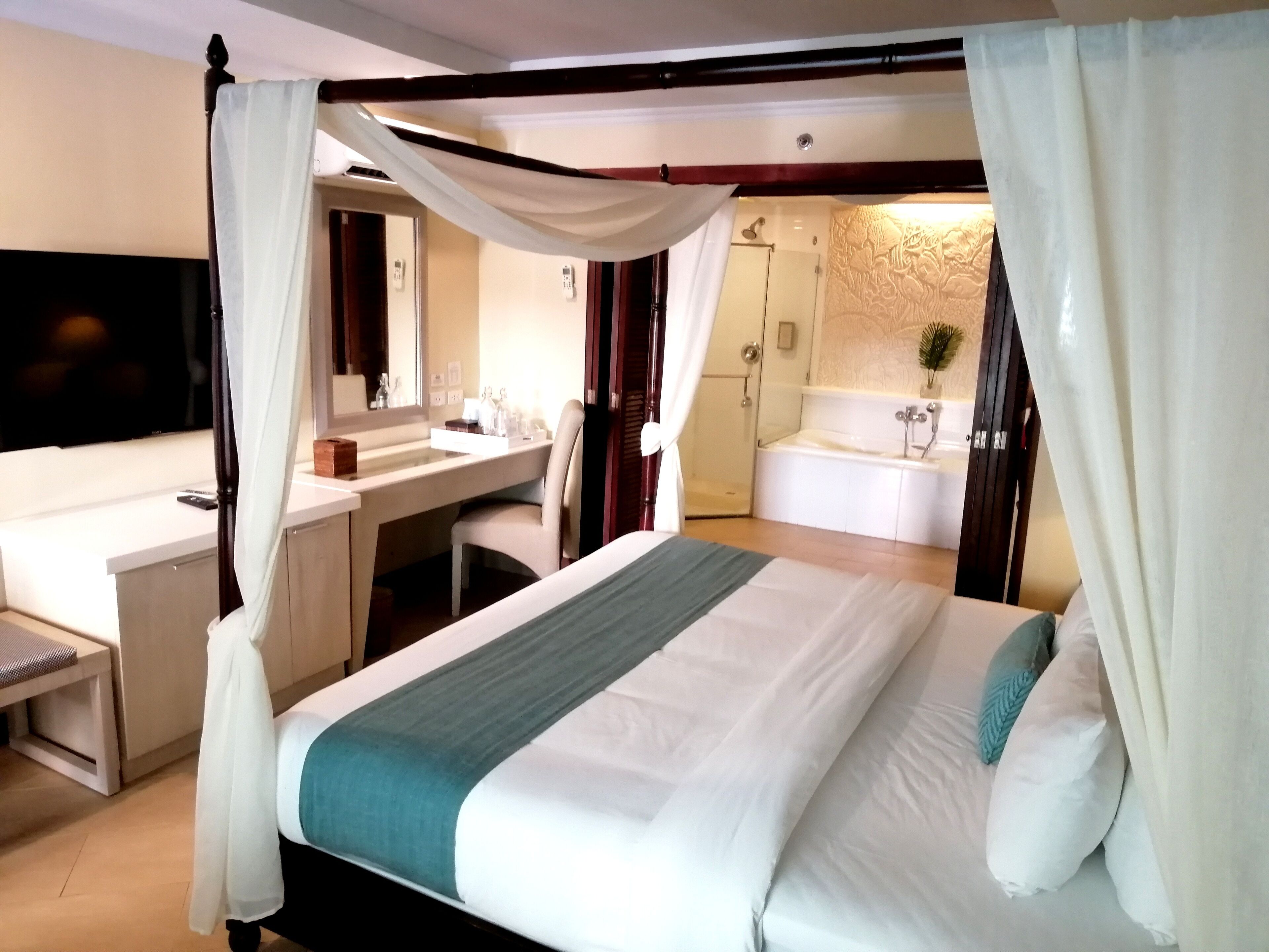 Boracay Mandarin Island Hotel