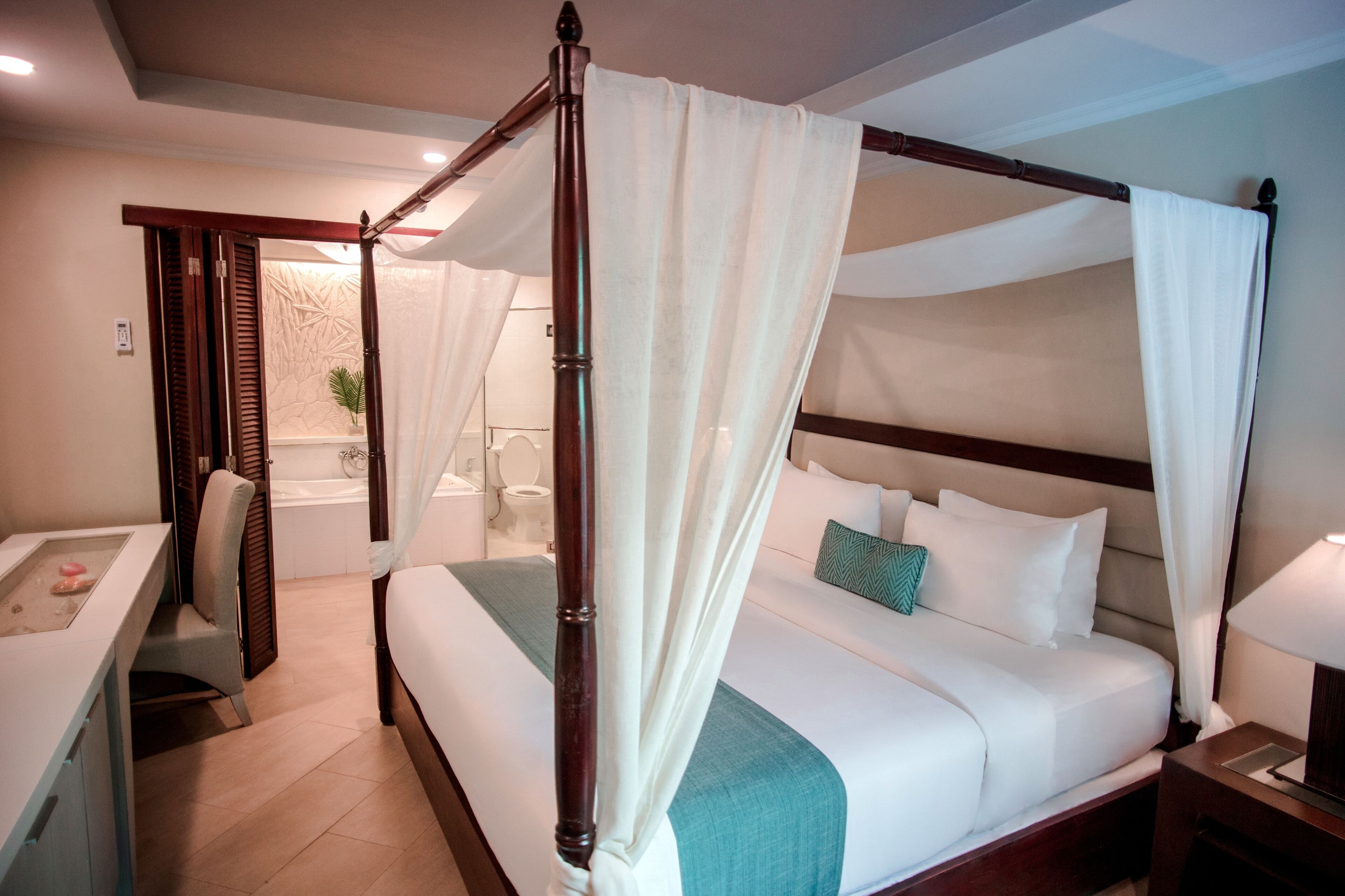 Boracay Mandarin Island Hotel