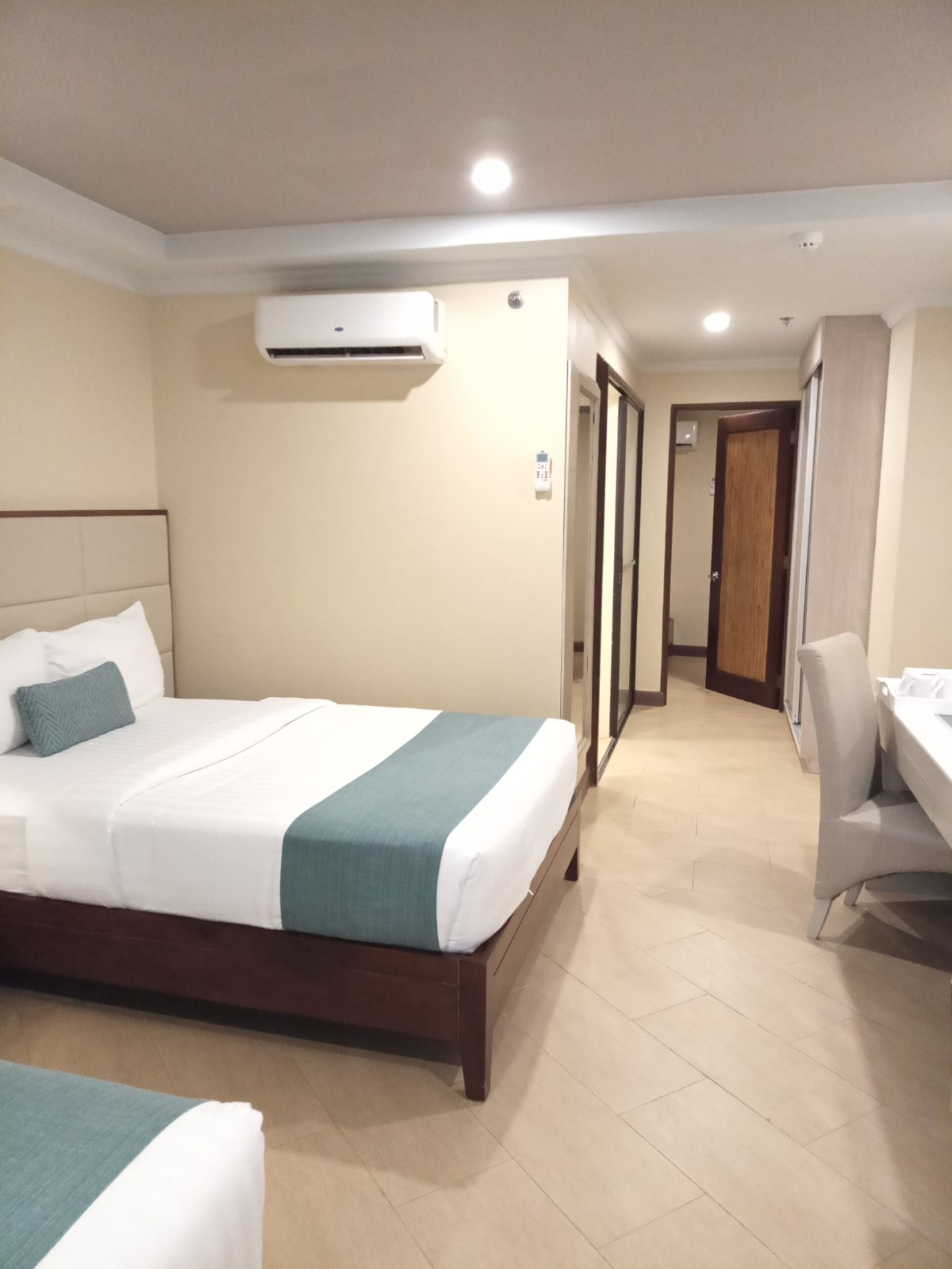 Boracay Mandarin Island Hotel