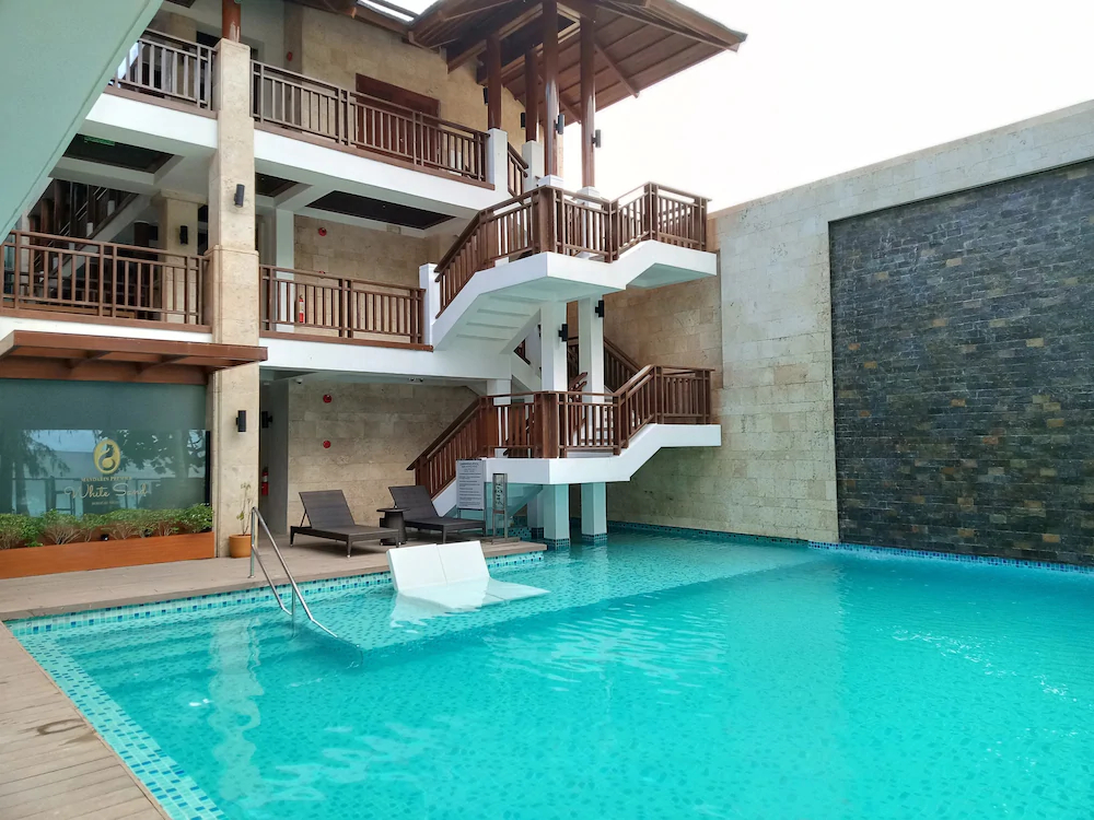 Boracay Mandarin White Sand Resort