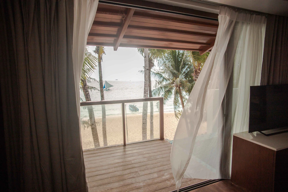 Boracay Mandarin White Sand Resort