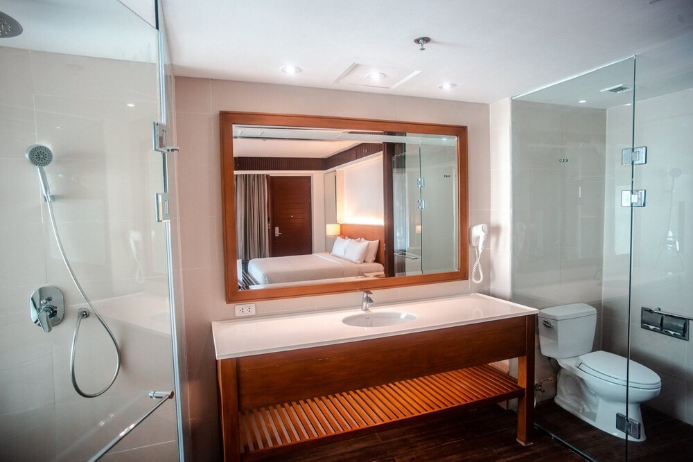 Boracay Mandarin White Sand Resort
