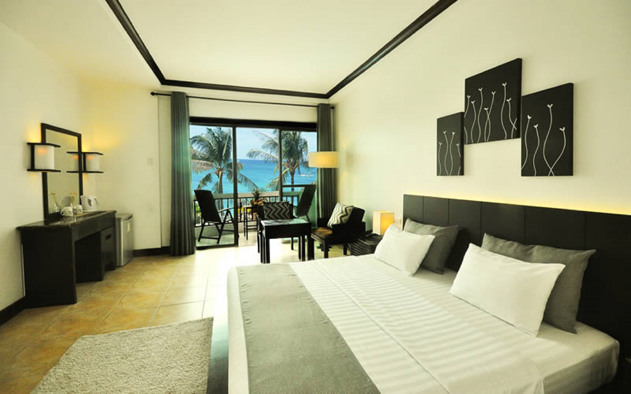 Boracay Ocean Club Resort & Spa