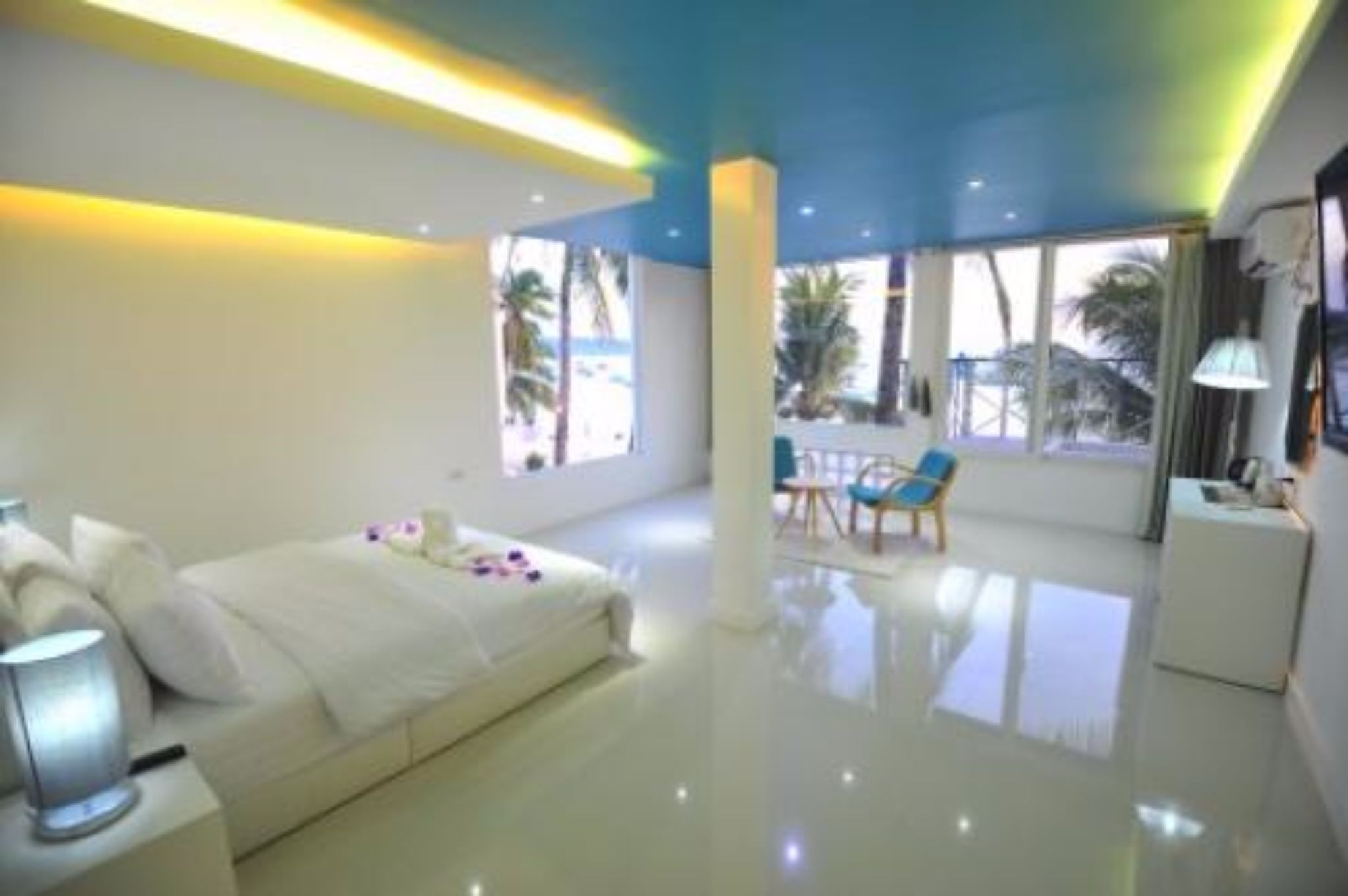 Boracay Ocean Club Resort & Spa