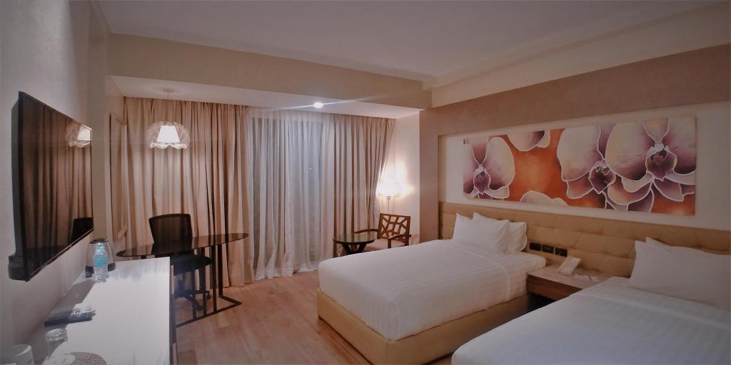 Boracay Ocean Club Resort & Spa