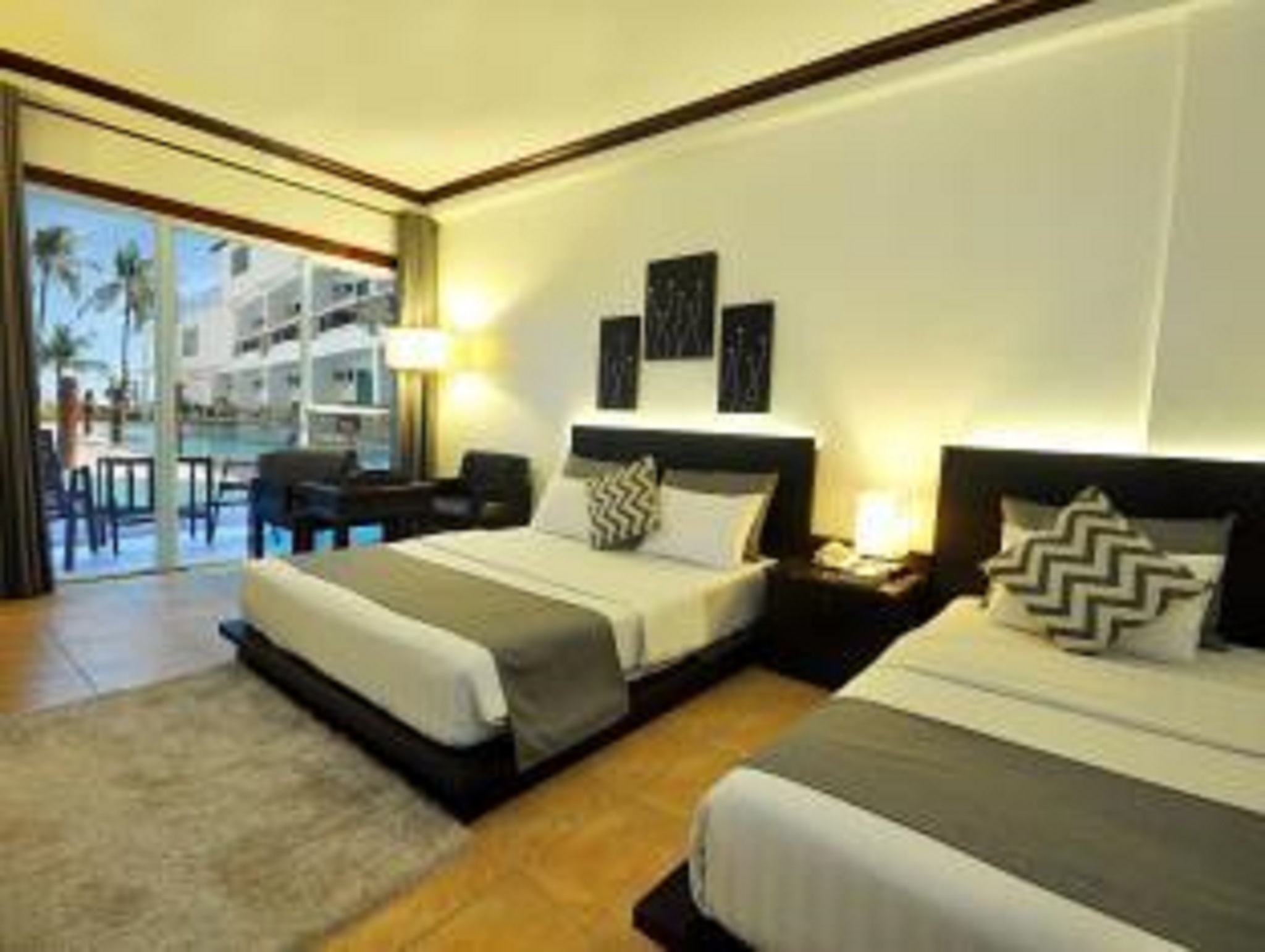 Boracay Ocean Club Resort & Spa