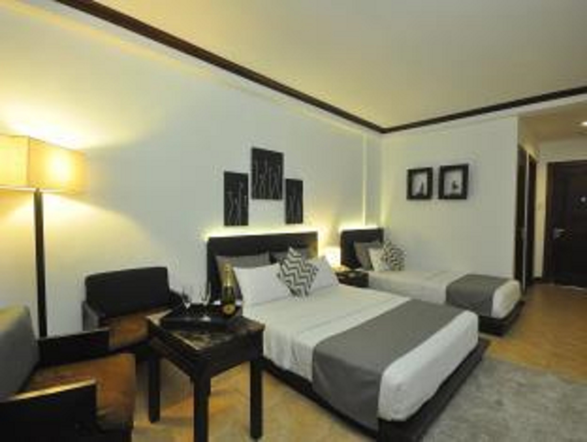 Boracay Ocean Club Resort & Spa