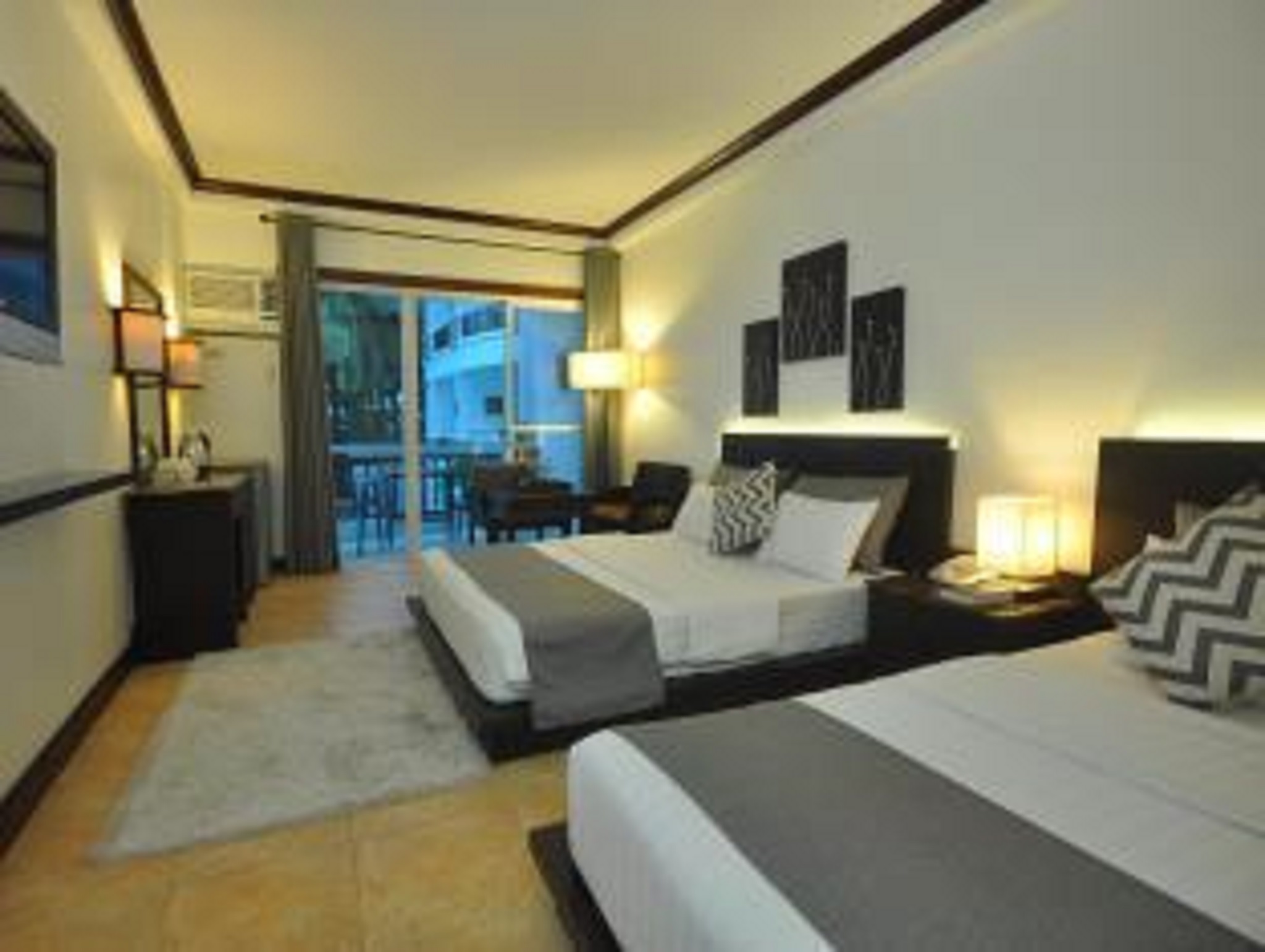 Boracay Ocean Club Resort & Spa