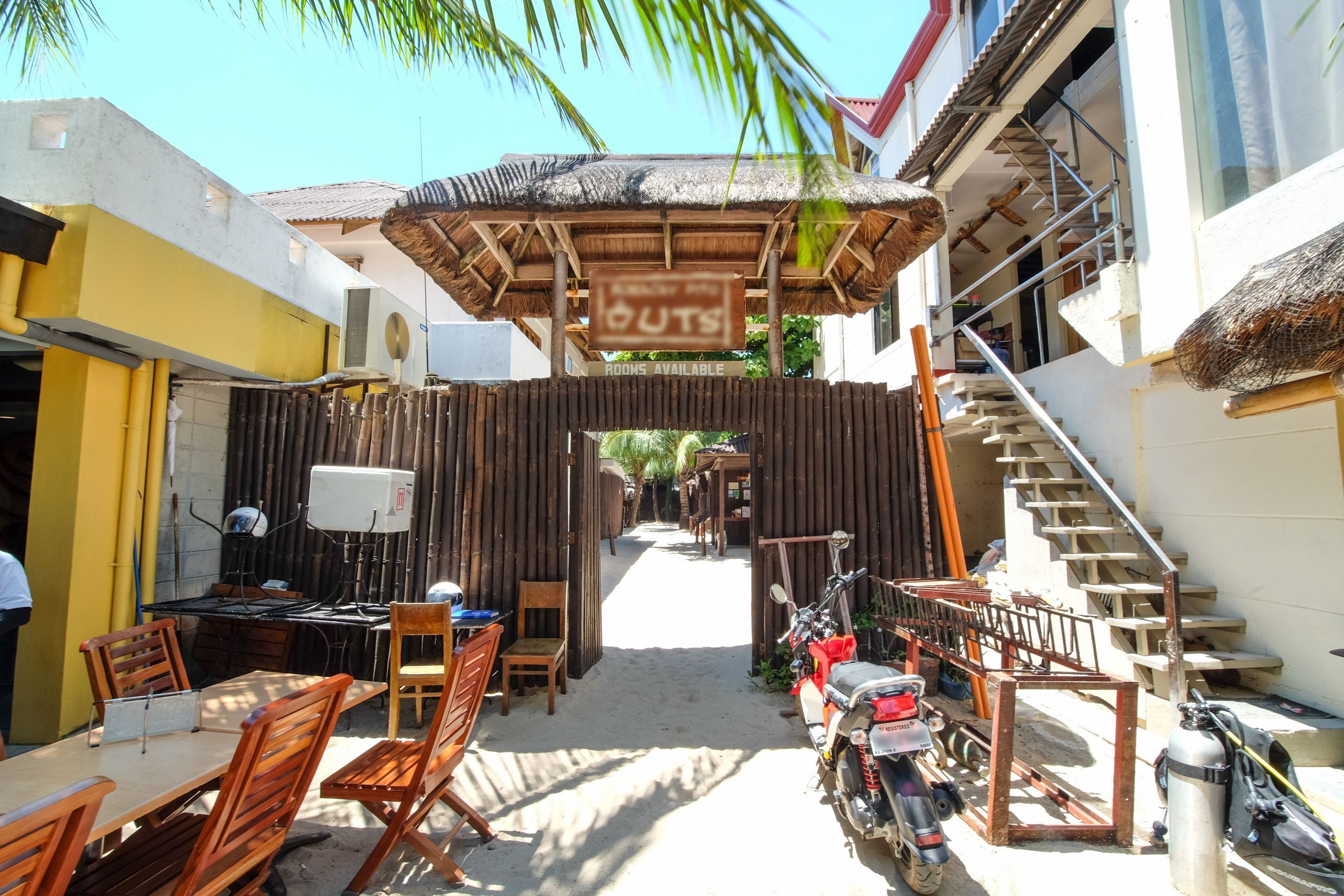 Boracay Pito Huts by ZEN Rooms