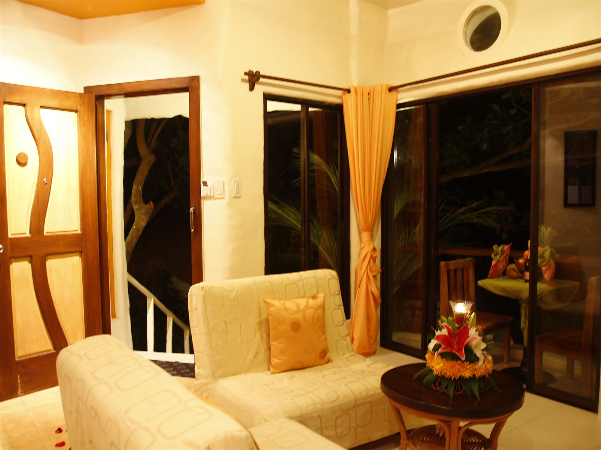 Boracay West Cove