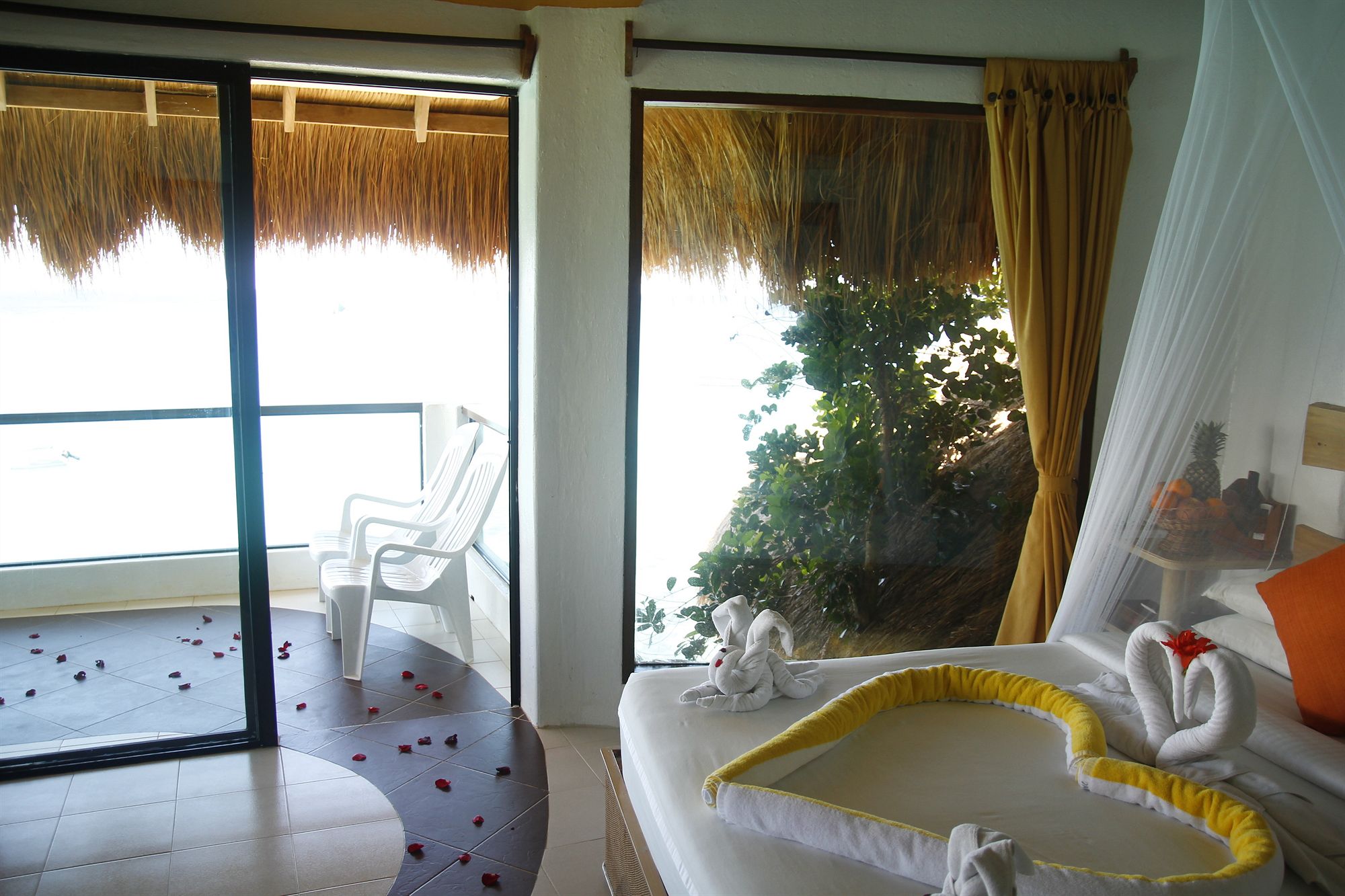 Boracay West Cove