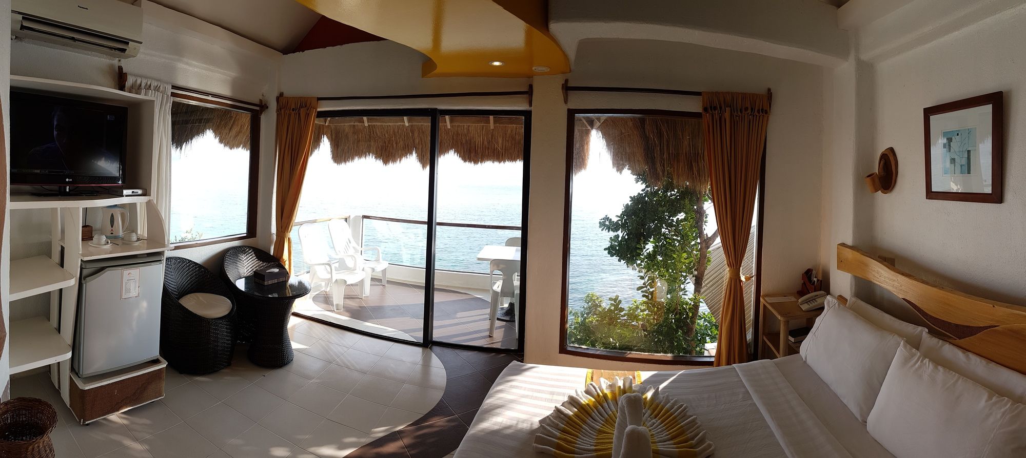 Boracay West Cove