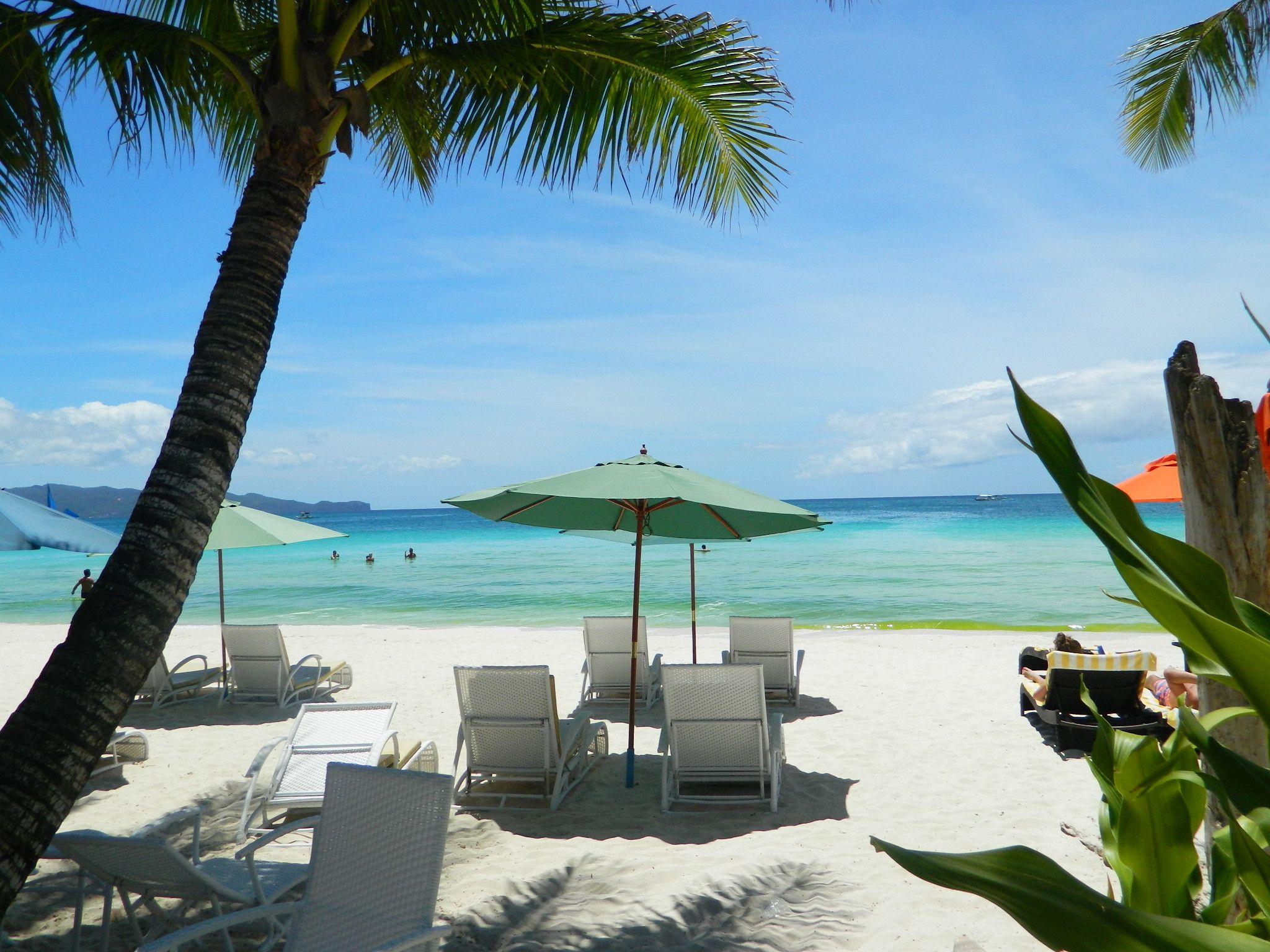 Budget Room Boracay Island Hostel