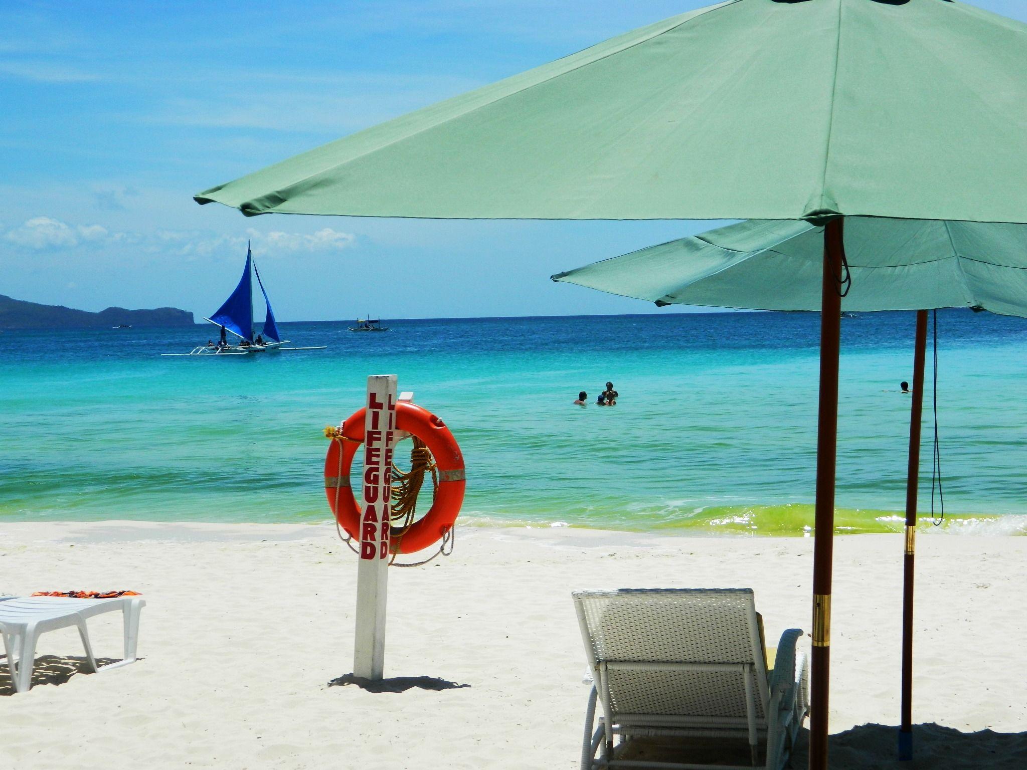 Budget Room Boracay Island Hostel
