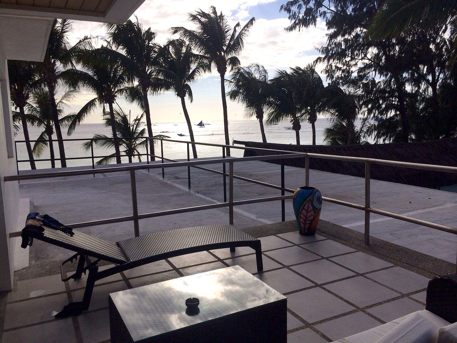 Calypso Beach & Dive Resort