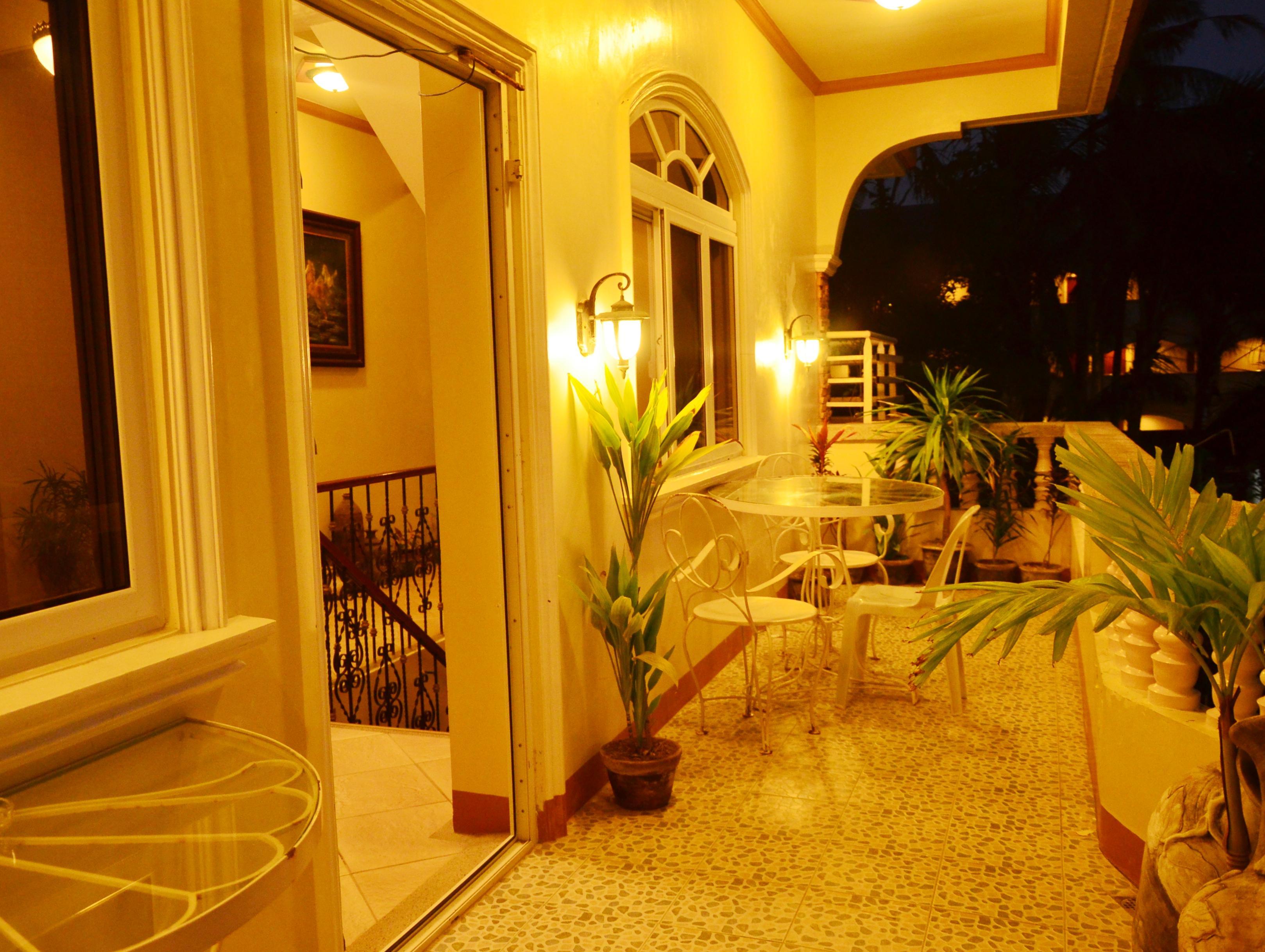 Casa D' Estrella Apartelle