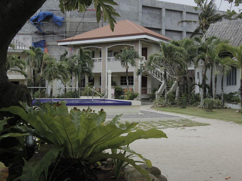 Casa Pilar Beach Resort