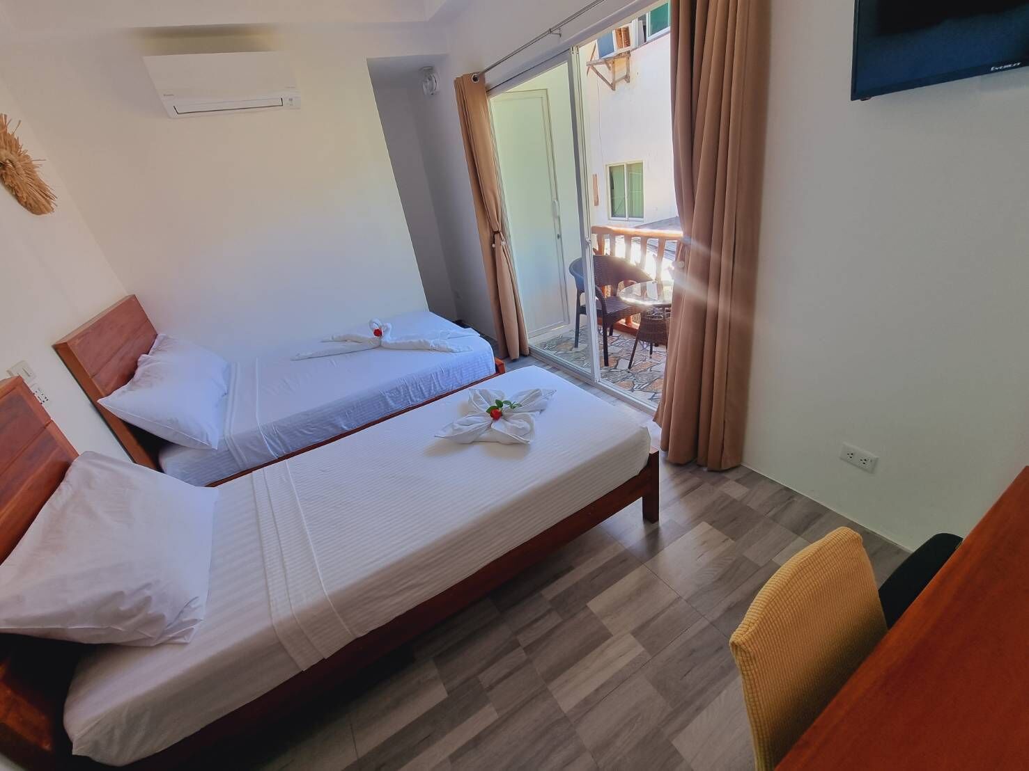 Cinta Hotel