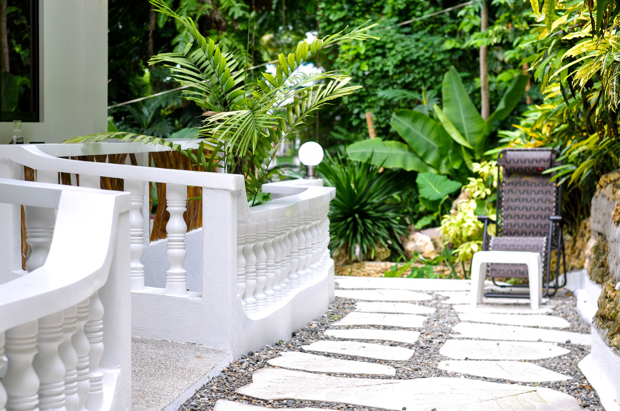 Cocoloco Boracay Beach Resort