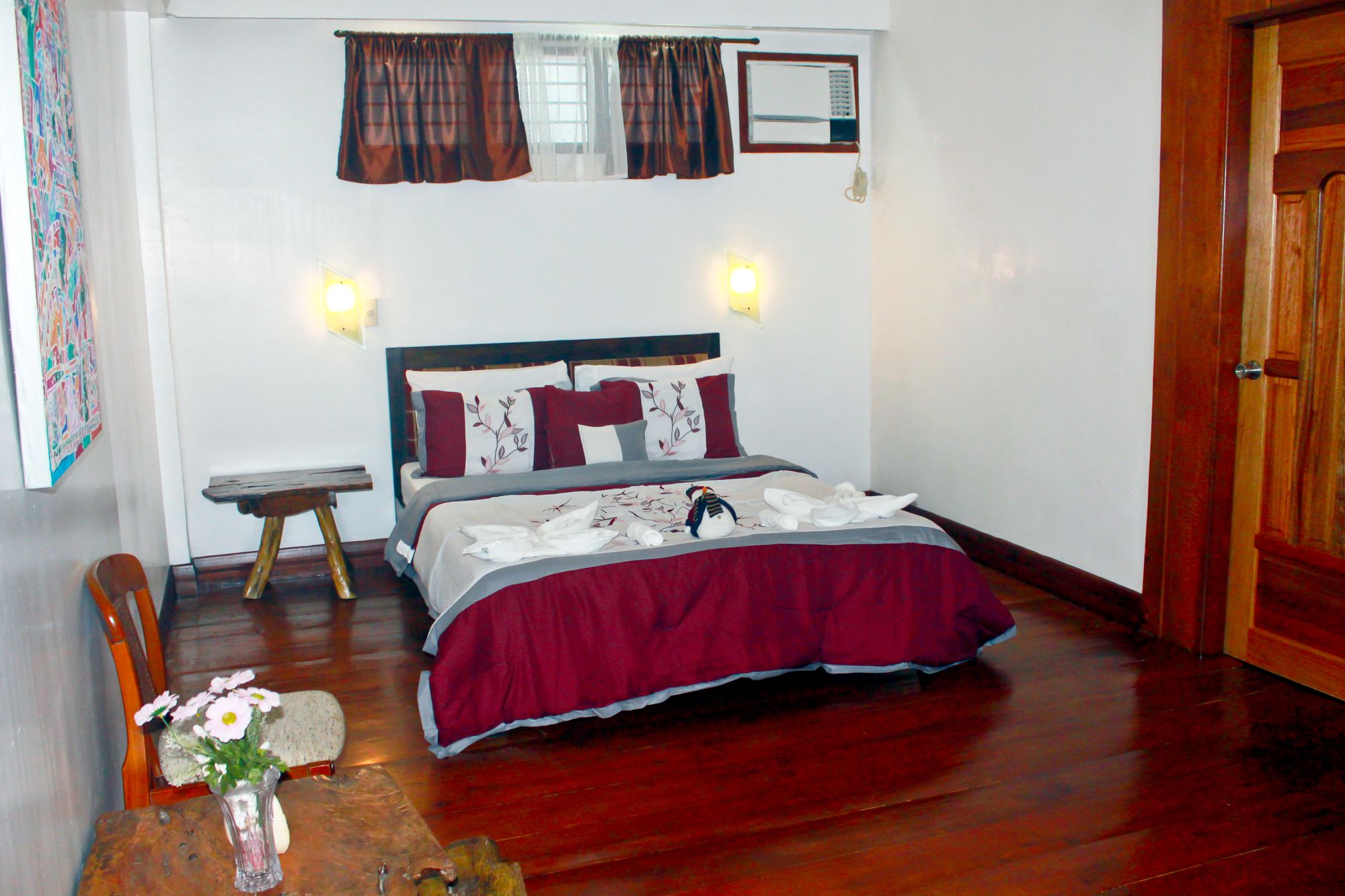 Cocoloco Boracay Beach Resort