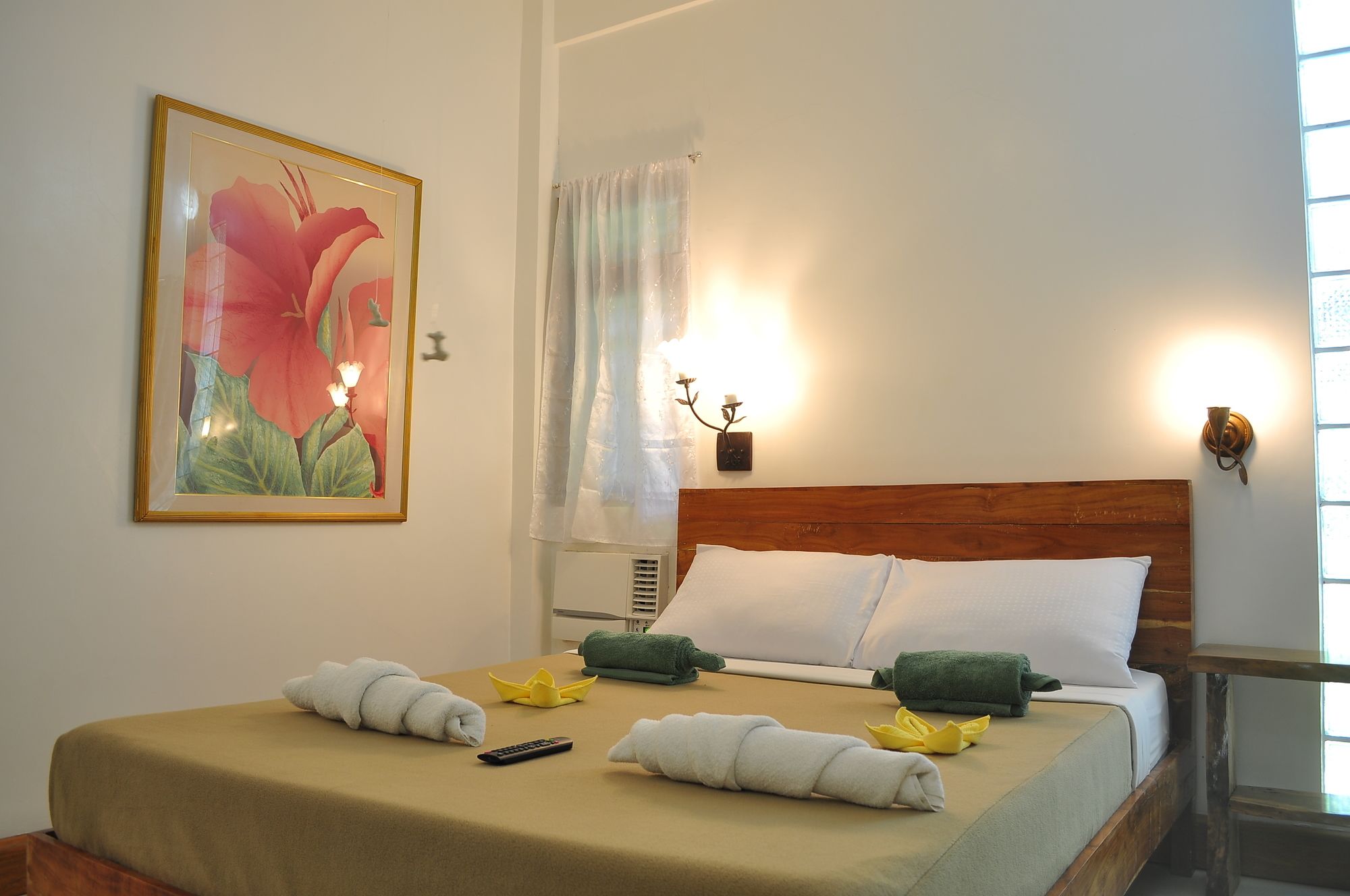 Cocoloco Boracay Beach Resort
