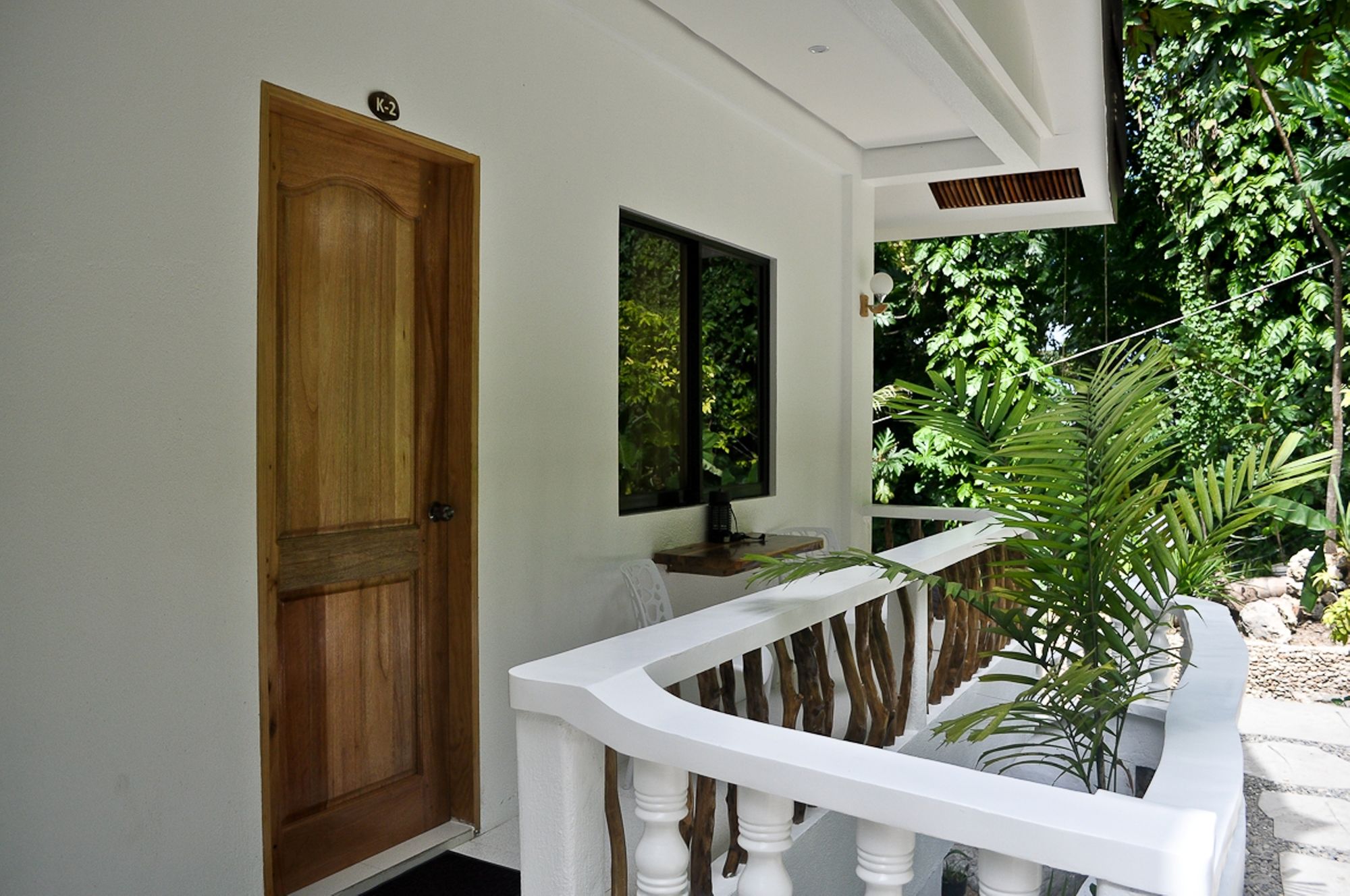 Cocoloco Boracay Beach Resort