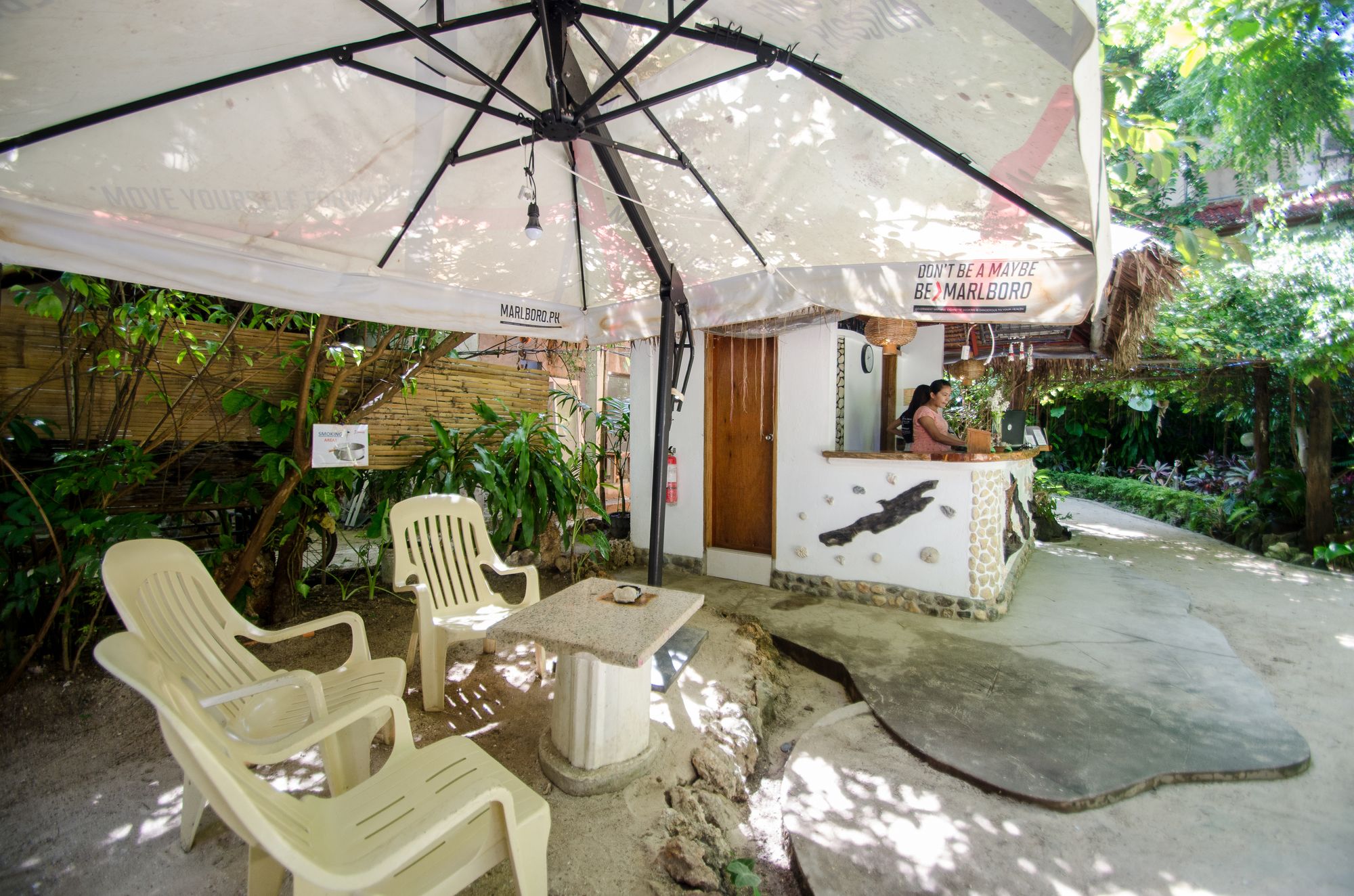 Cocoloco Boracay Beach Resort