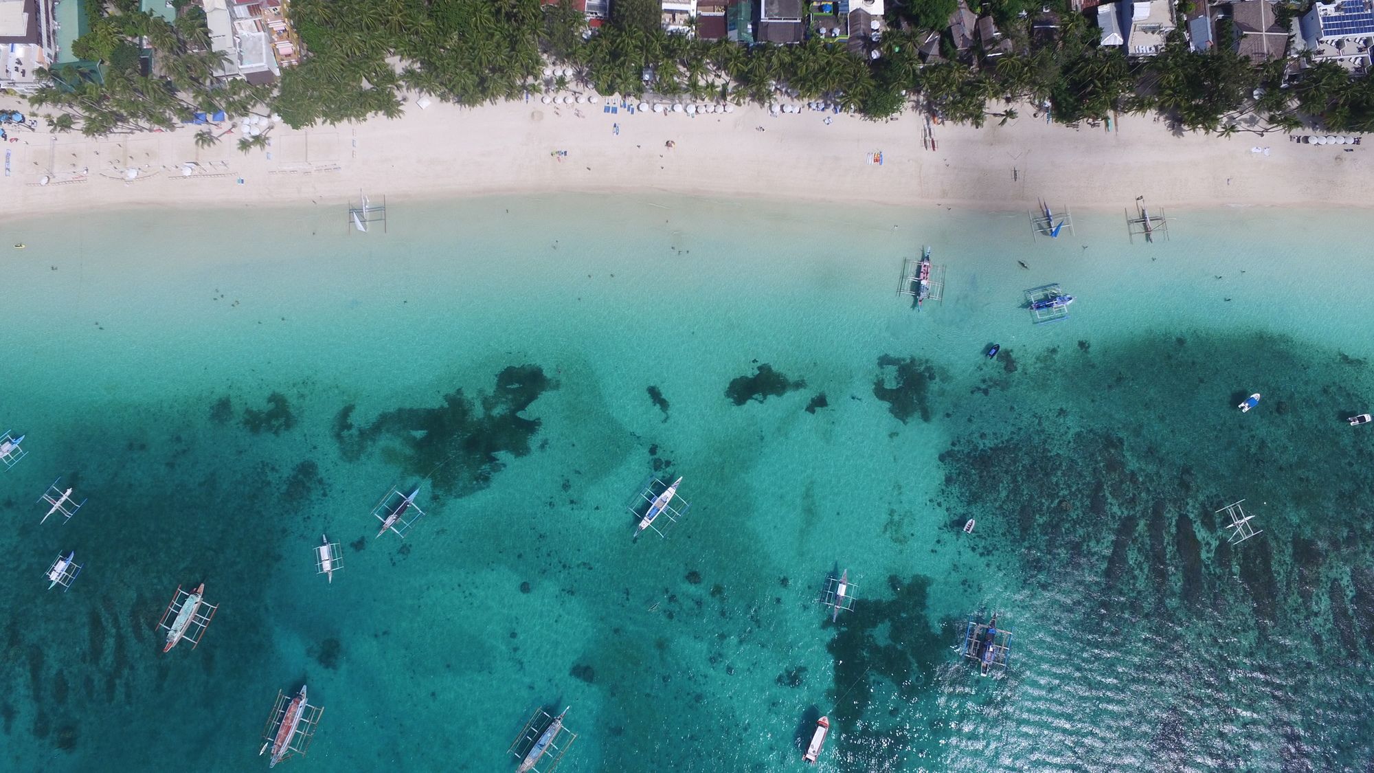 Cocoloco Boracay Beach Resort